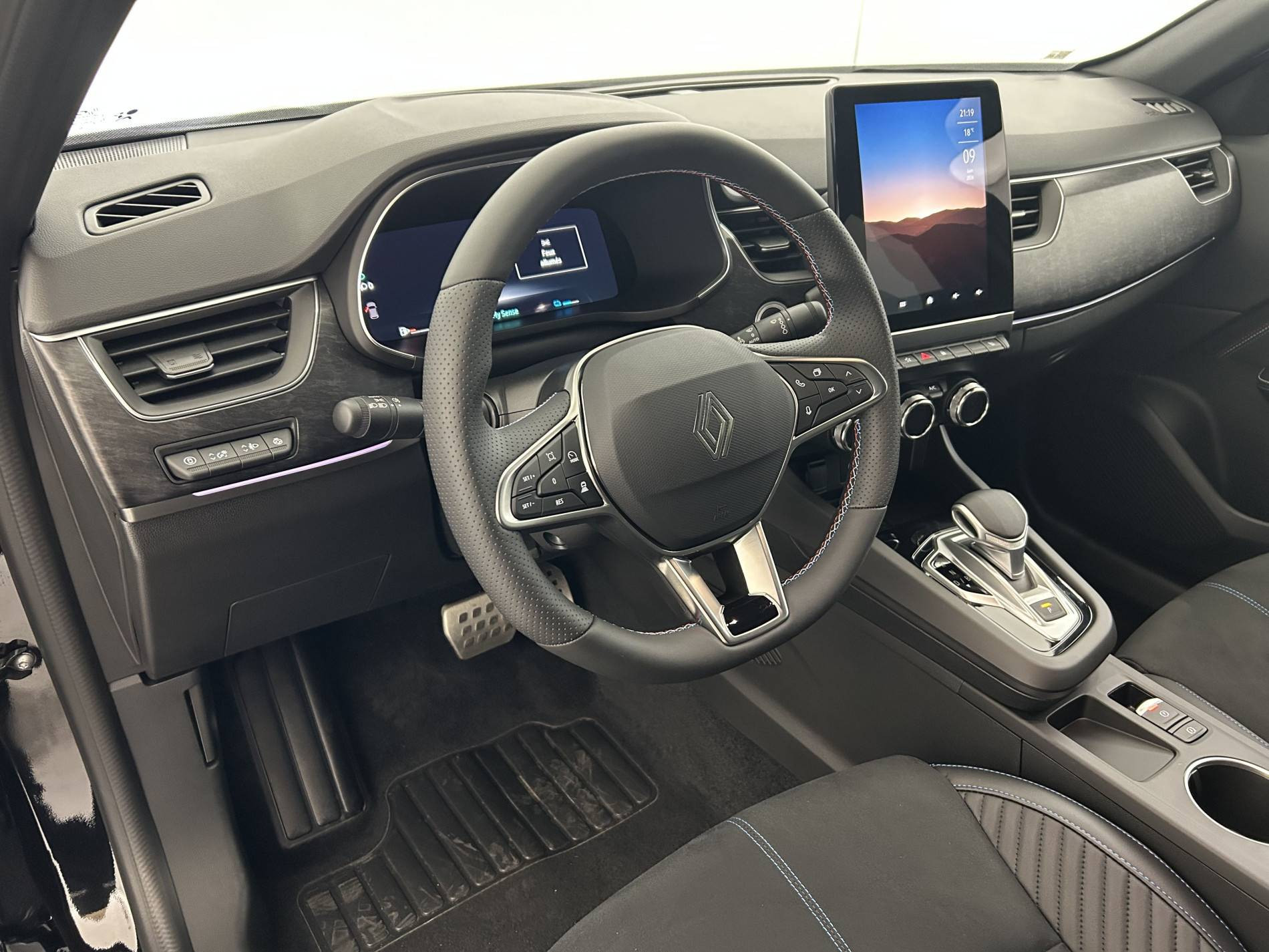 Vente en ligne Renault Arkana  E-Tech full hybrid 145 GSR2 au prix de 29 990 €