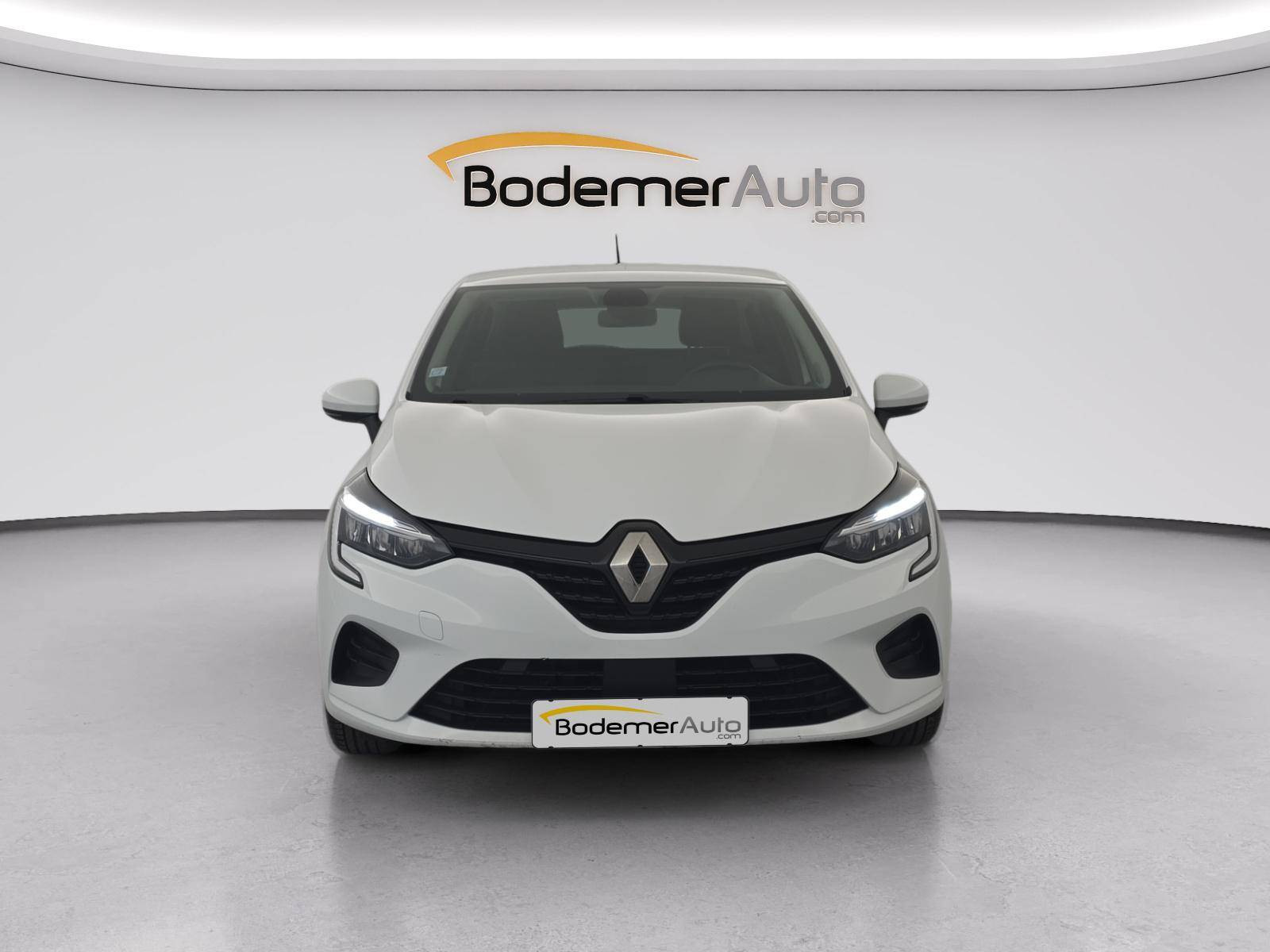 Vente en ligne Renault Clio 5 CLIO SOCIETE BLUE DCI 100 - 21N au prix de 11 990 €