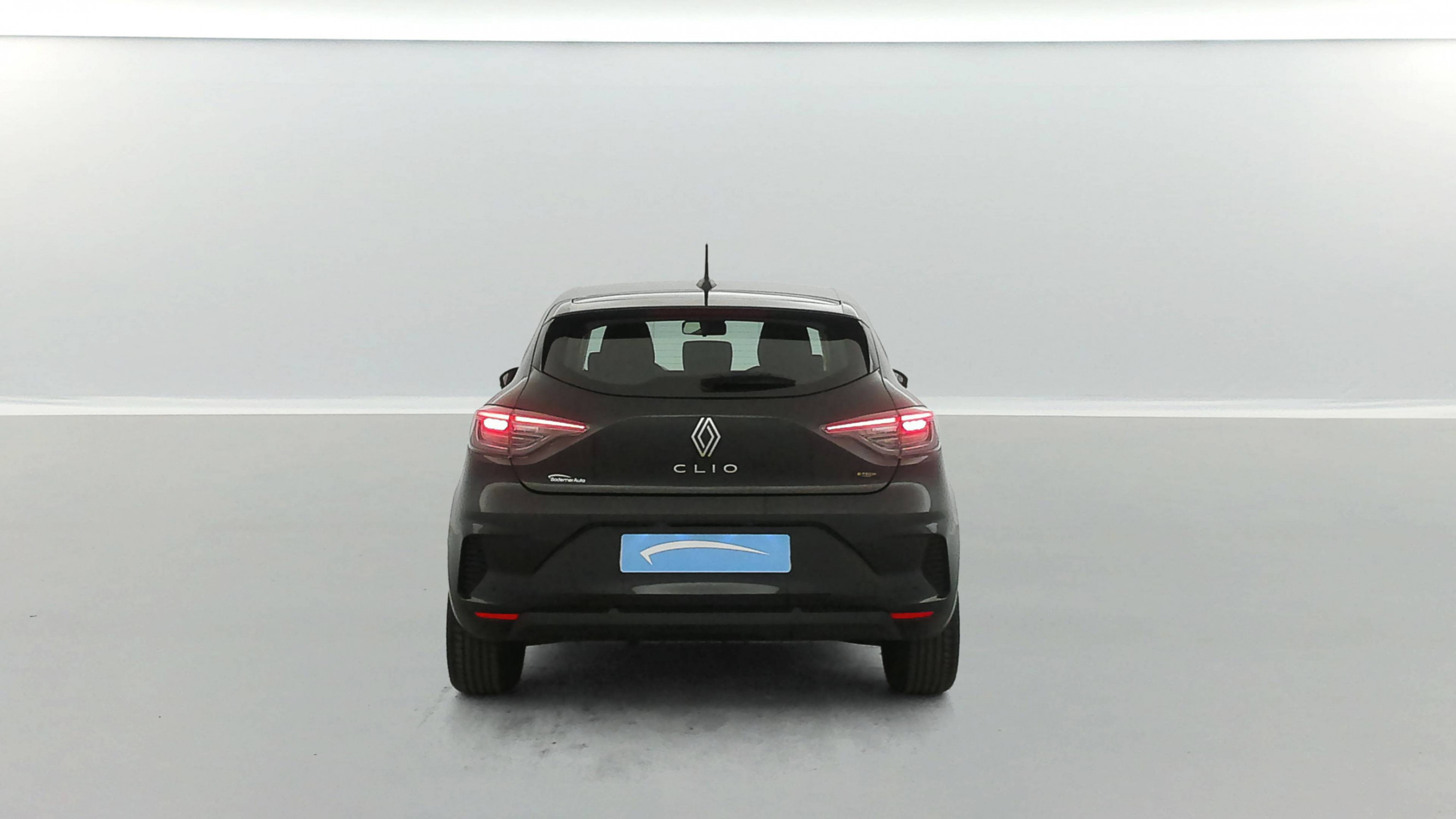 Vente en ligne Renault Clio 5 Clio E-Tech full hybrid 145 au prix de 18 500 €