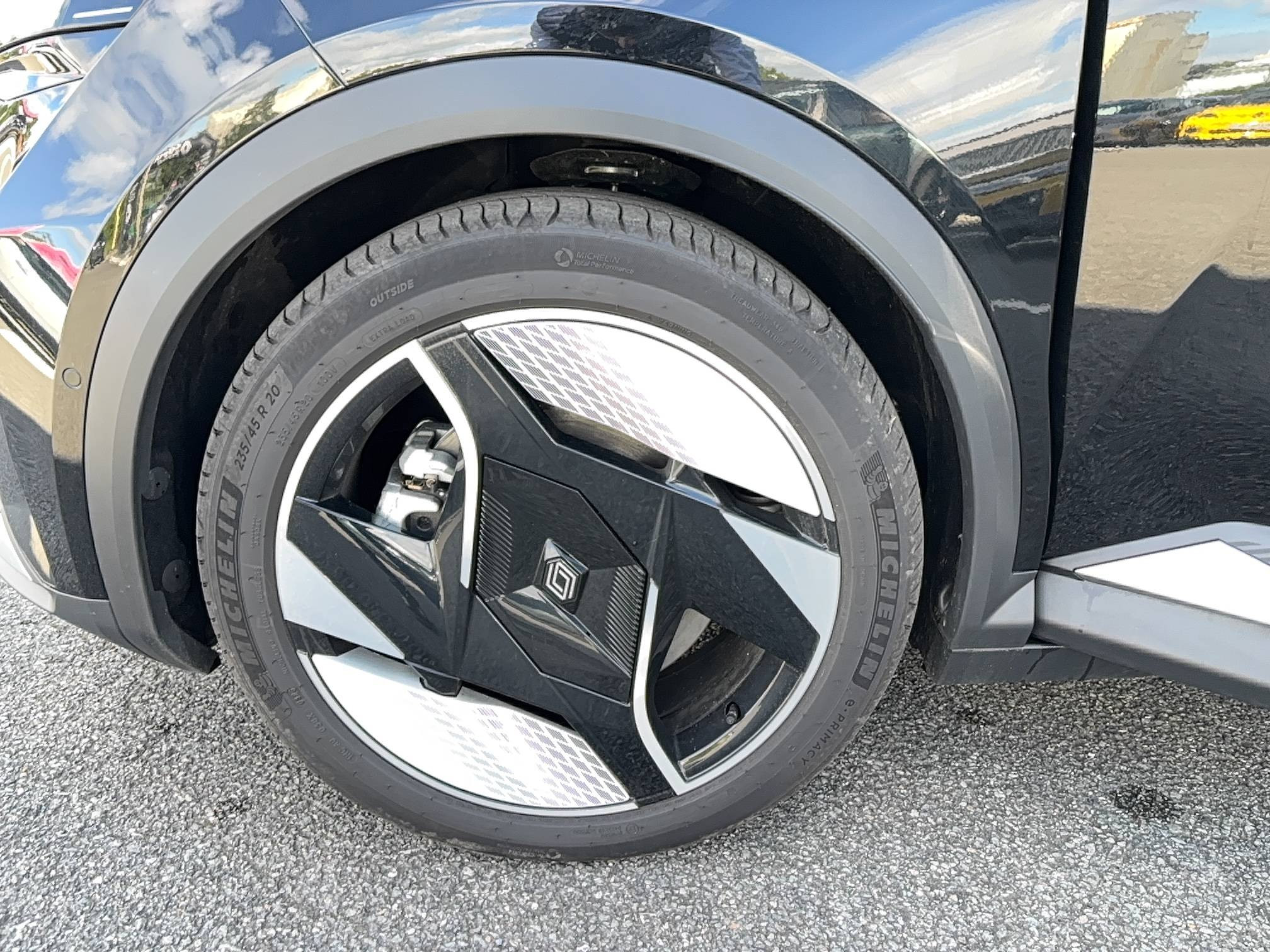 Vente en ligne Renault Scenic E-Tech Scenic E-Tech électrique 220 ch grande autonomie au prix de 47 900 €