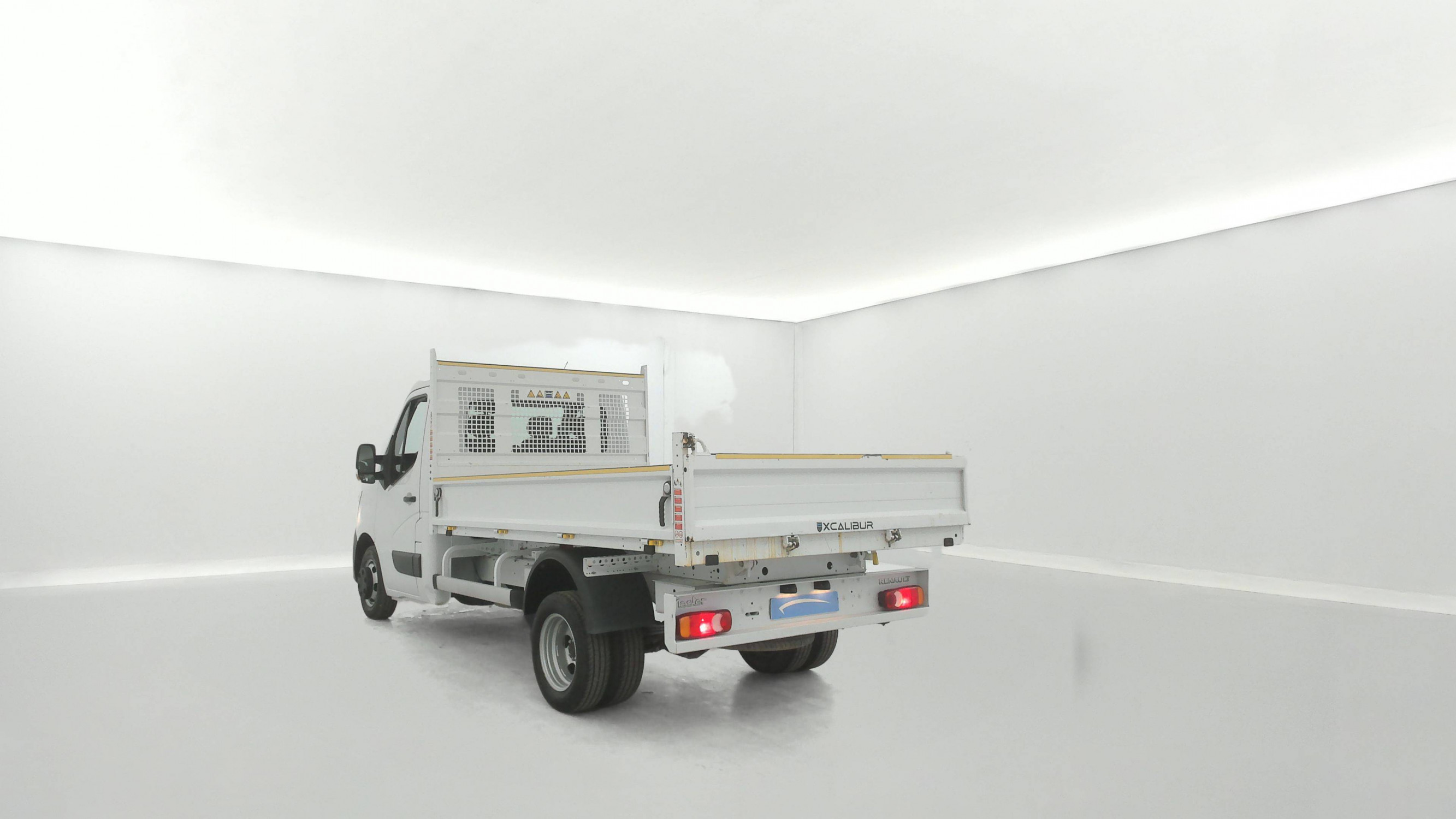 Vente en ligne Renault Master 3 Châssis Cabine MASTER CC PROP RJ3500 L2 PAFC BLUE DCI 130 EURO VI au prix de 32 990 €