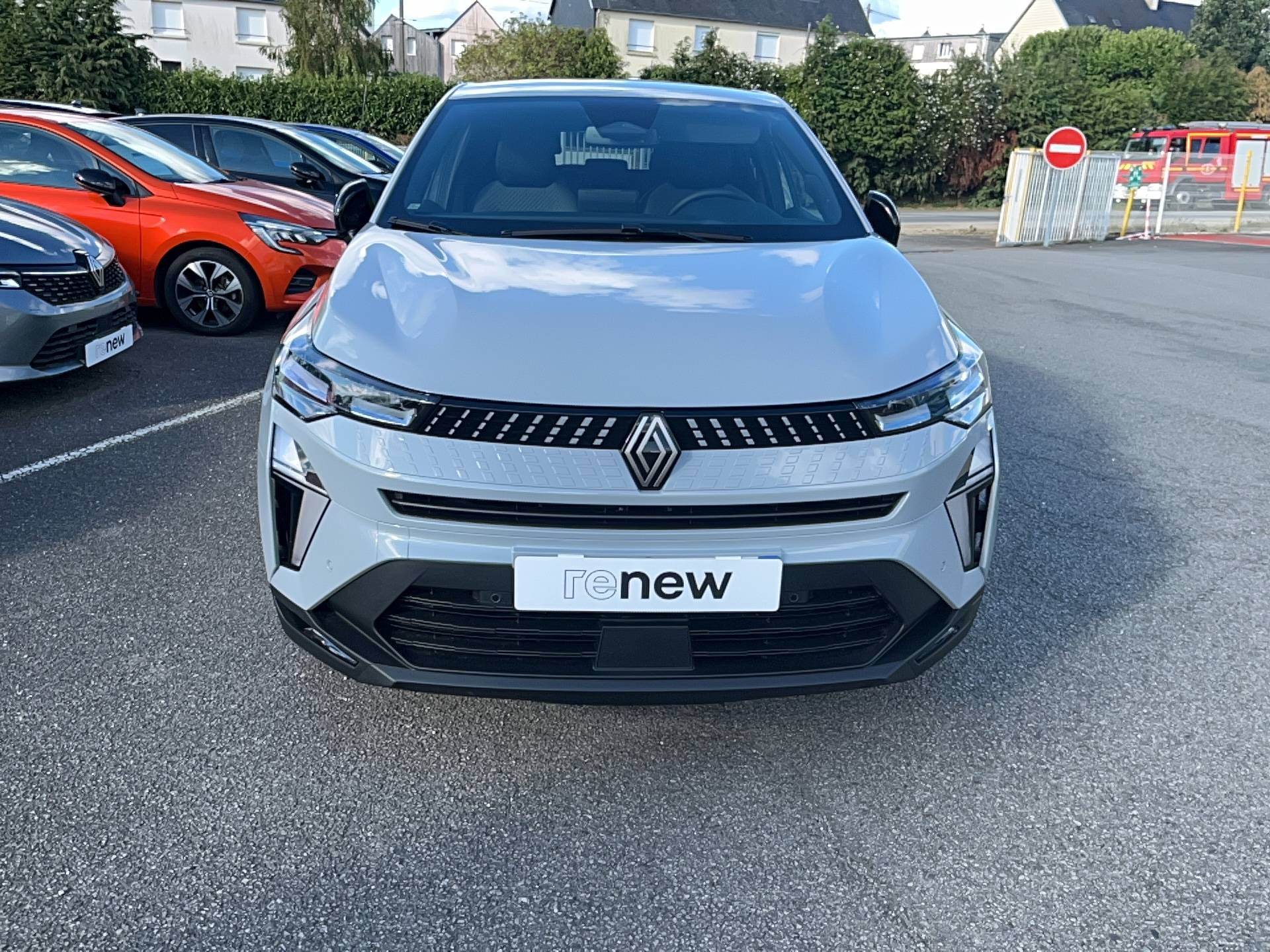 Vente en ligne Renault Captur  E-Tech full hybrid 160 ch au prix de 29 990 €
