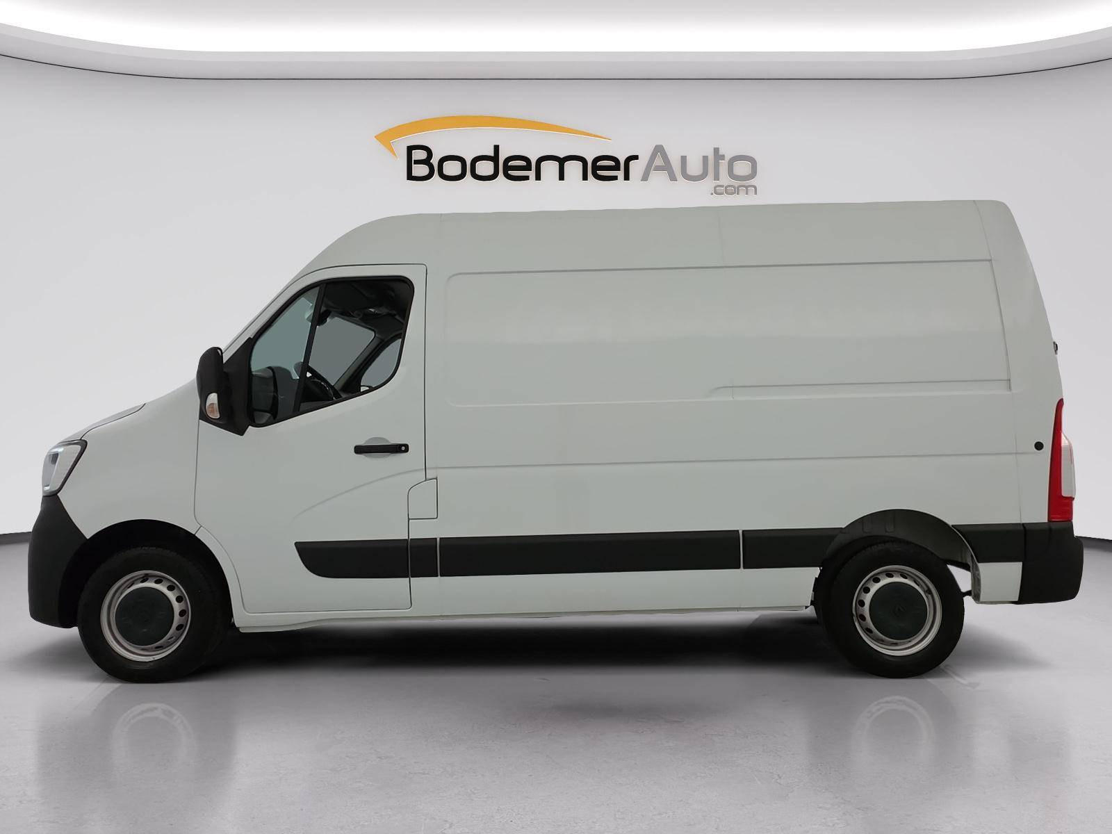 Vente en ligne Renault Master Fourgon MASTER FGN TRAC F3500 L2H2 BLUE DCI 135 au prix de 23 900 €