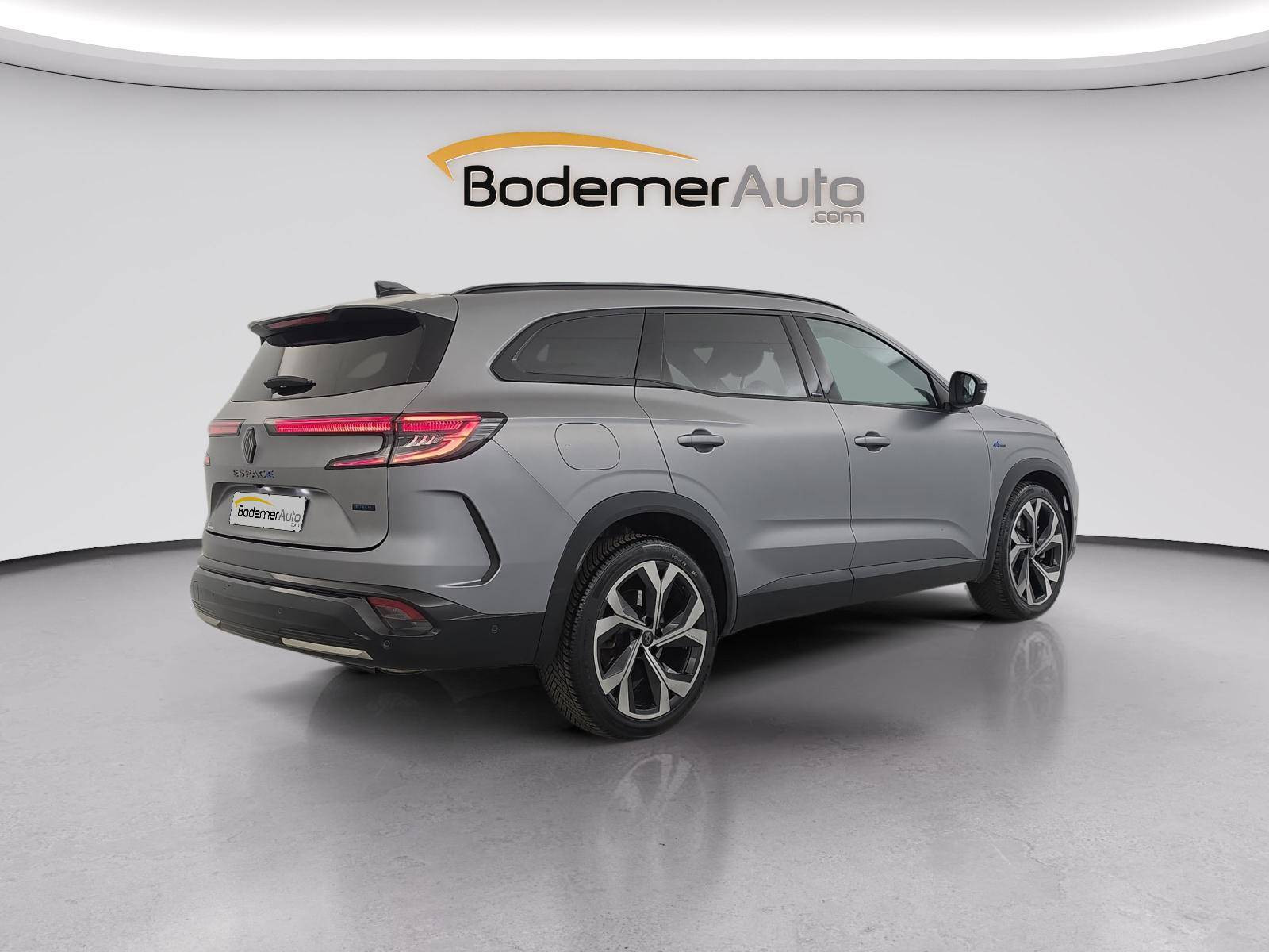 Vente en ligne Renault Espace Espace E-Tech hybrid 200 au prix de 32 490 €