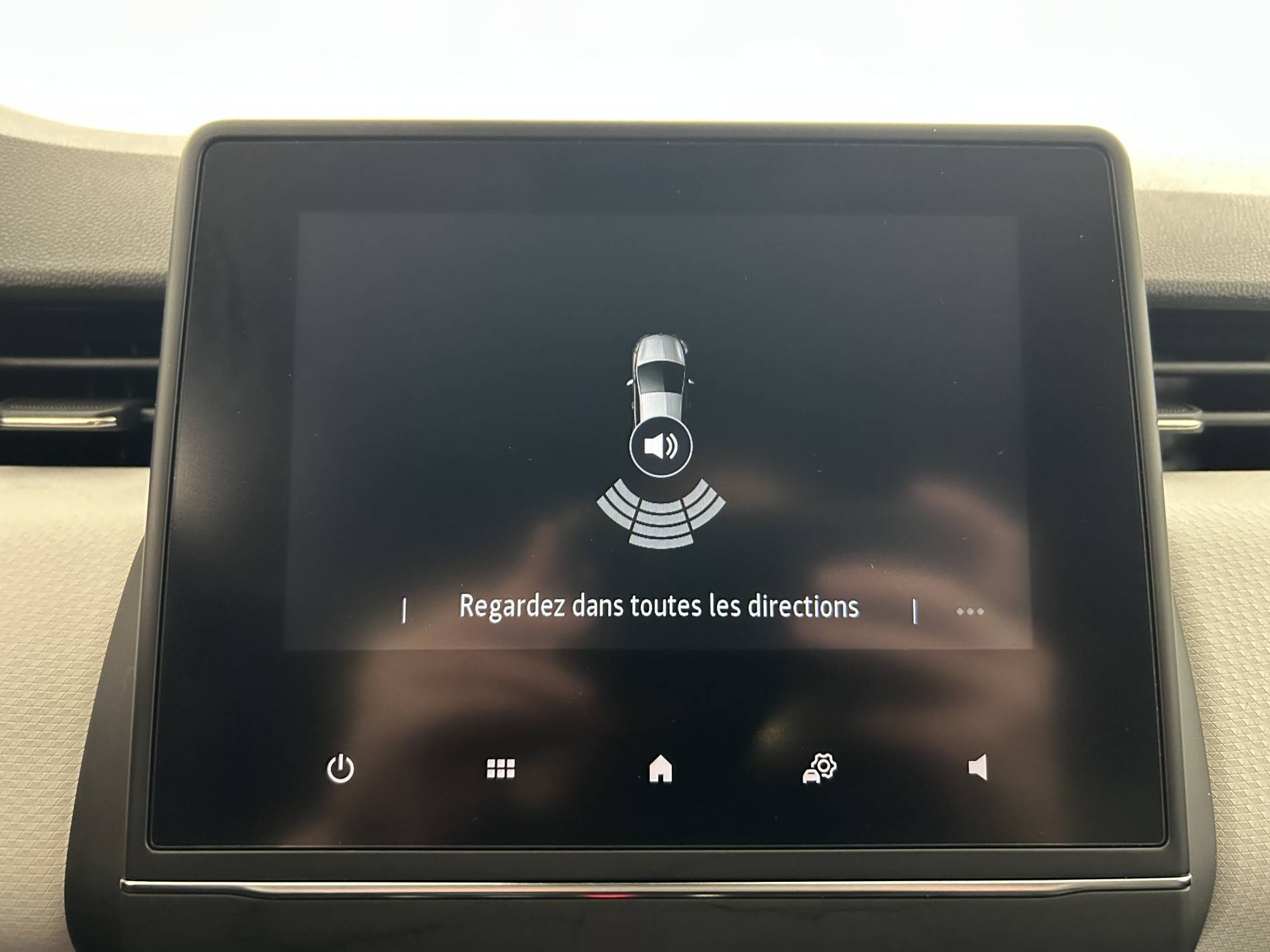 Vente en ligne Renault Clio 5 Clio TCe 90 au prix de 14 990 €