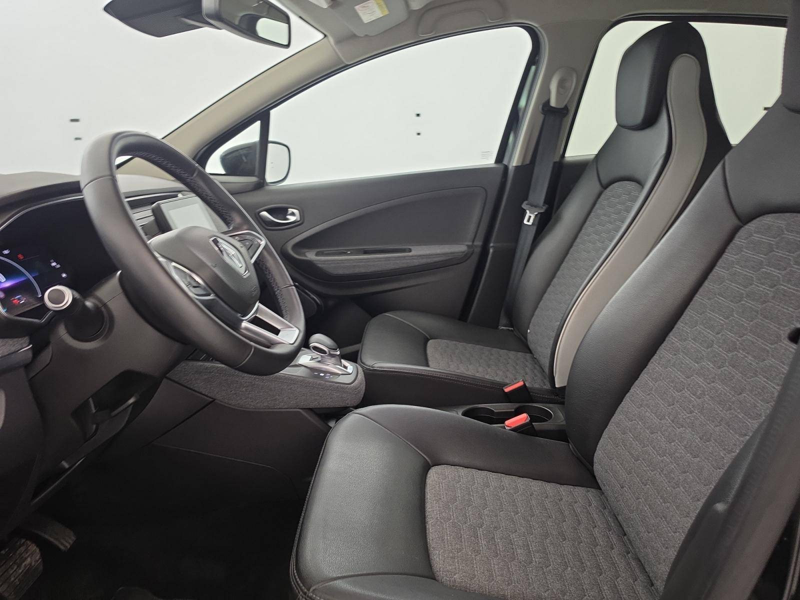 Vente en ligne Renault Zoé Zoe R135 - 22B au prix de 16 590 €