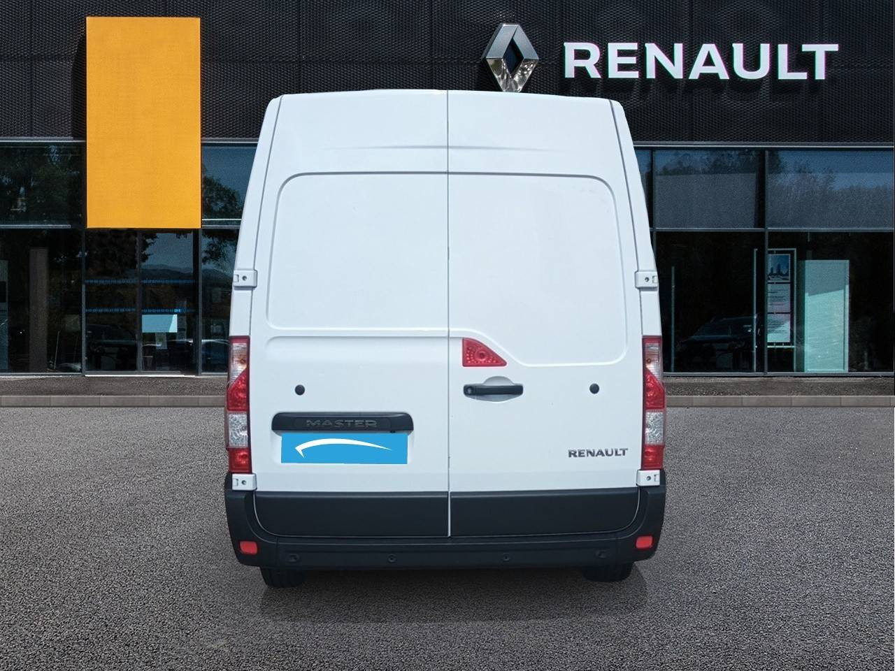 Vente en ligne Renault Master Fourgon MASTER FGN TRAC F3500 L2H2 BLUE DCI 135 au prix de 23 990 €