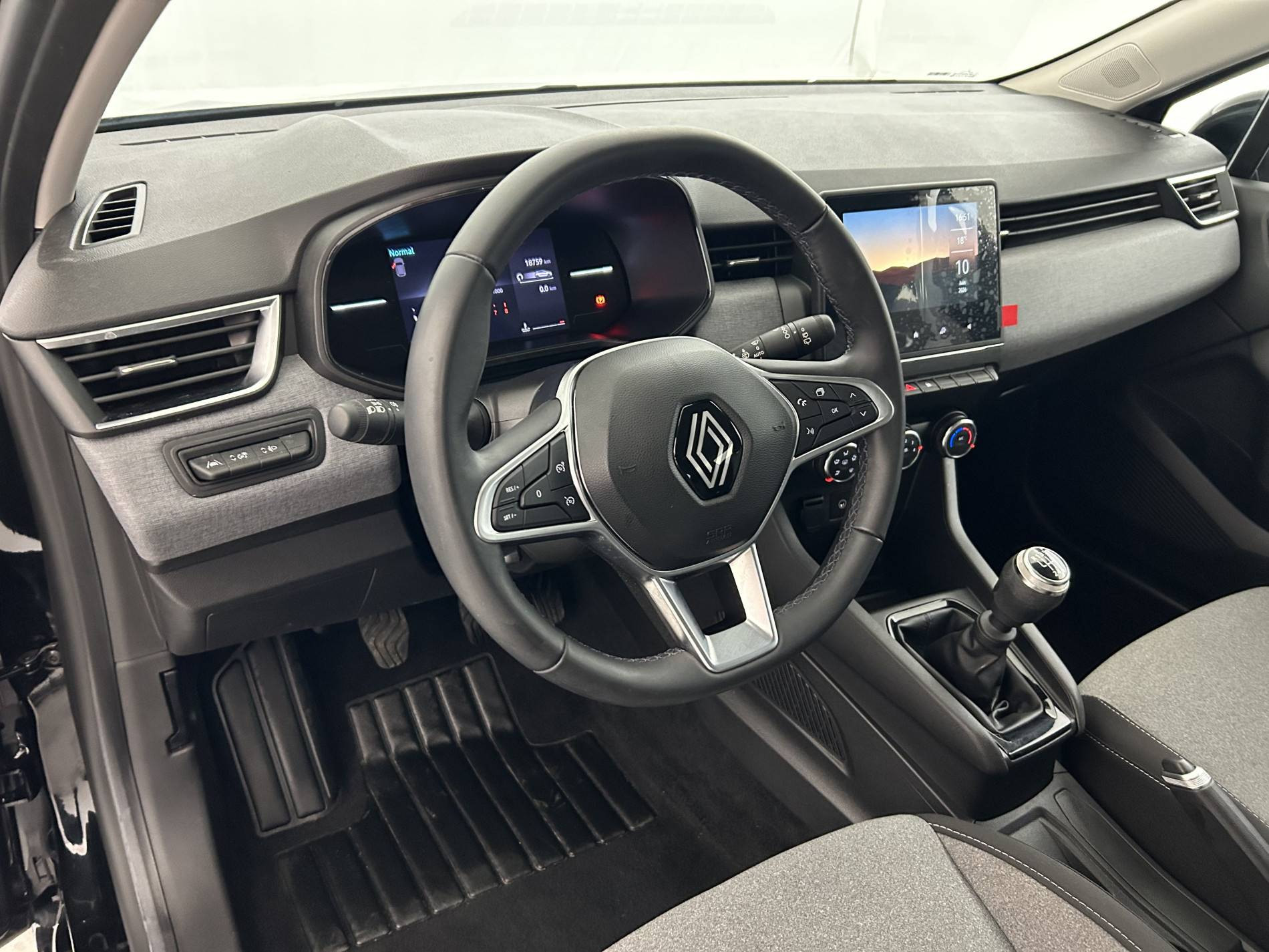 Vente en ligne Renault Clio 5 Clio TCe 90 ch GSR2 au prix de 14 990 €