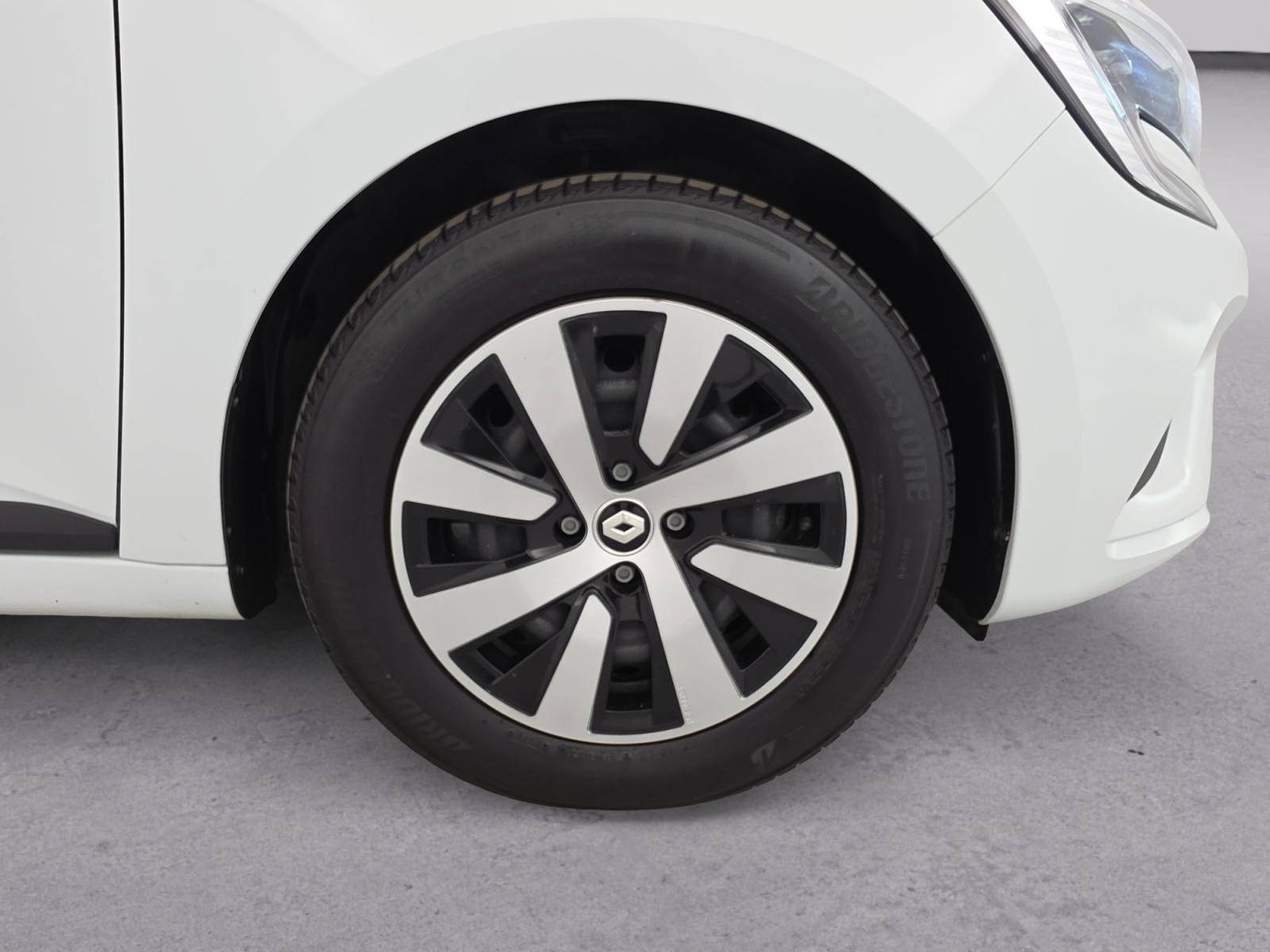 Vente en ligne Renault Clio 5 Clio E-Tech full hybrid 145 au prix de 17 350 €