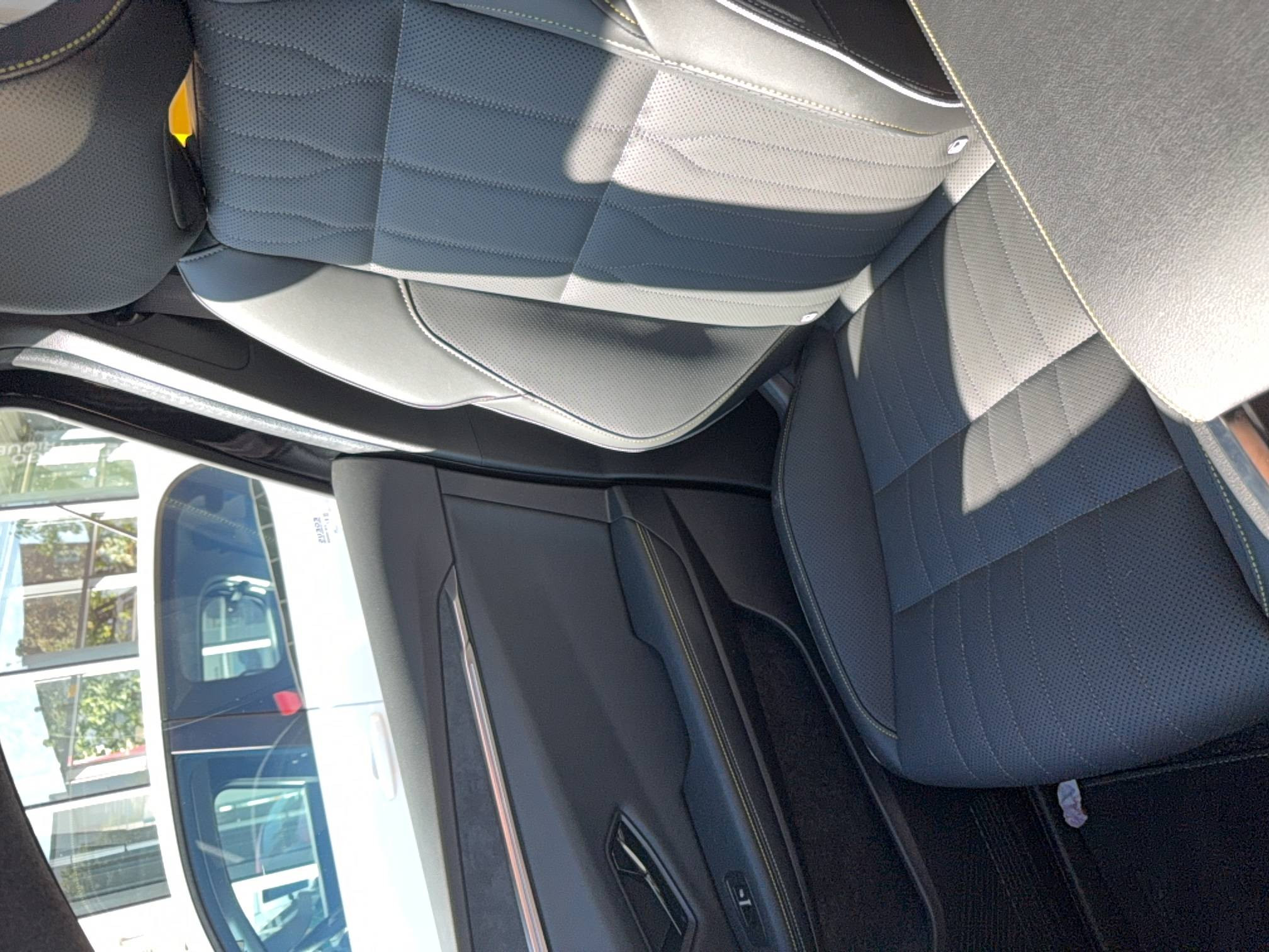 Vente en ligne Renault Scenic E-Tech Scenic E-Tech électrique 220 ch grande autonomie au prix de 50 990 €