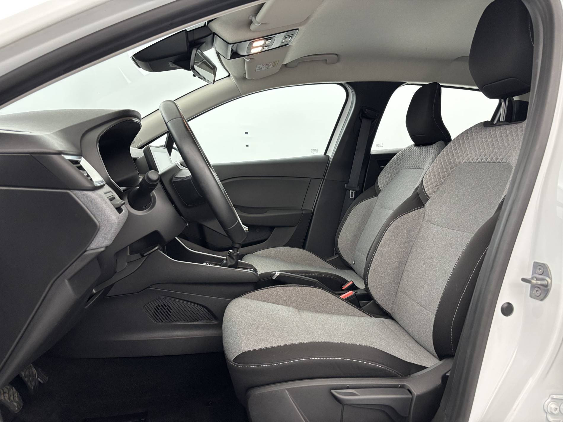 Vente en ligne Renault Clio 5 Clio TCe 90 au prix de 13 990 €