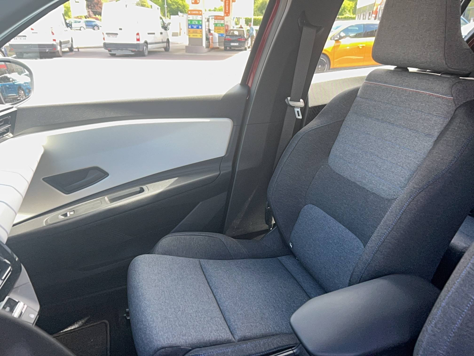 Vente en ligne Renault R4 E-Tech  150 ch autonomie confort au prix de 28 970 €