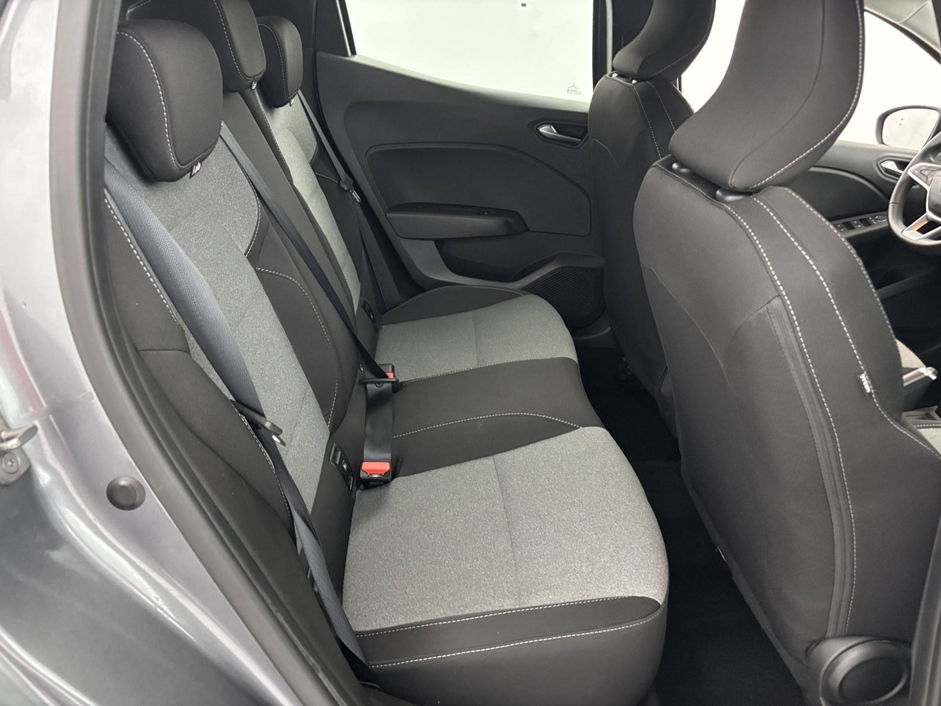 Vente en ligne Renault Clio 5 Clio TCe 90 au prix de 14 490 €