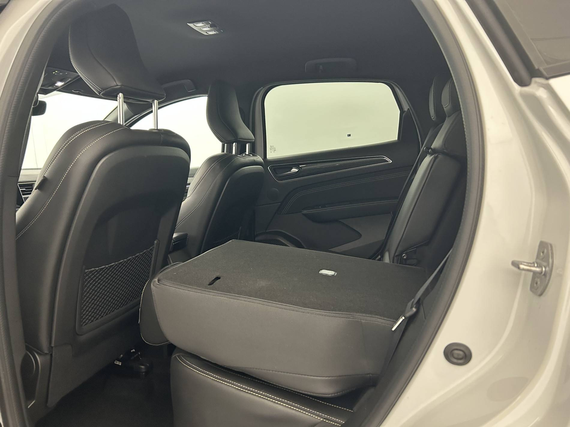 Vente en ligne Renault Arkana  E-Tech hybride 145 - 22 au prix de 19 990 €
