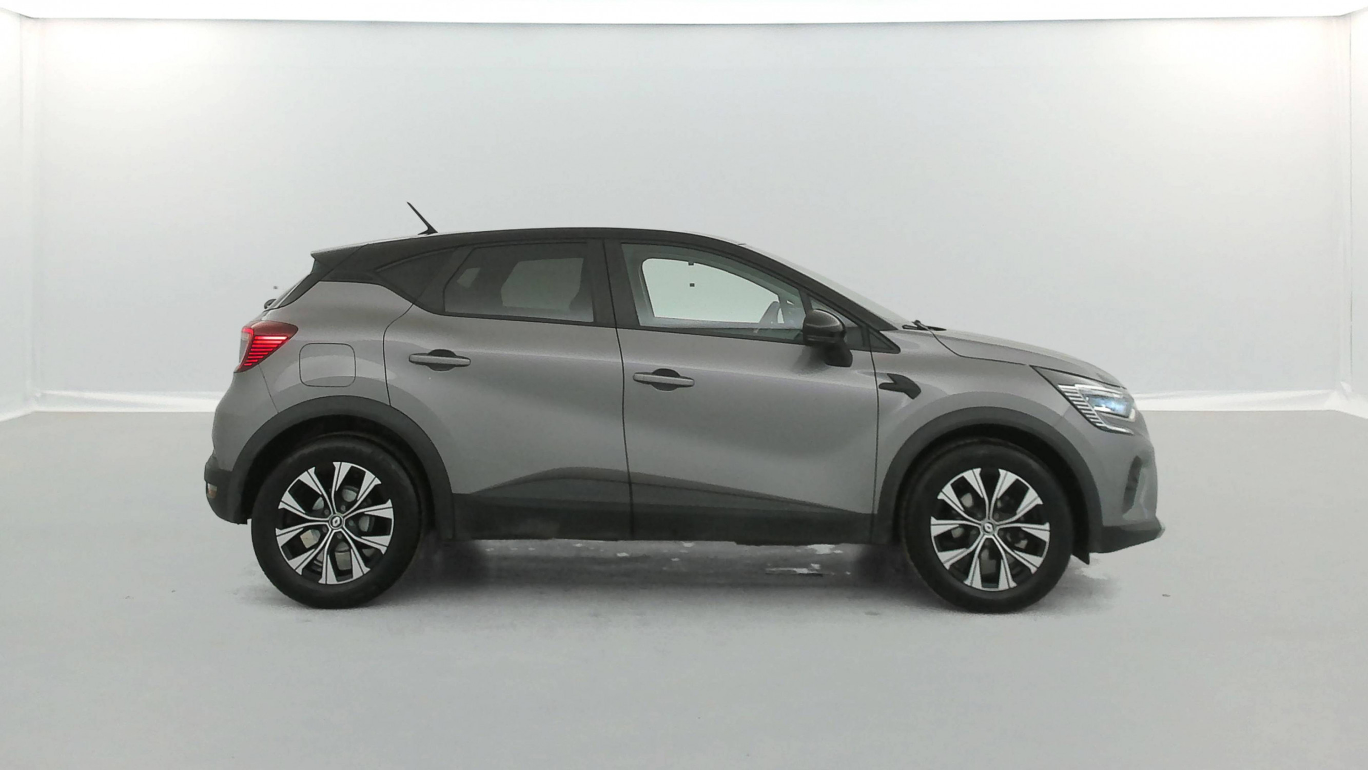Vente en ligne Renault Captur  TCe 100 GPL au prix de 17 990 €