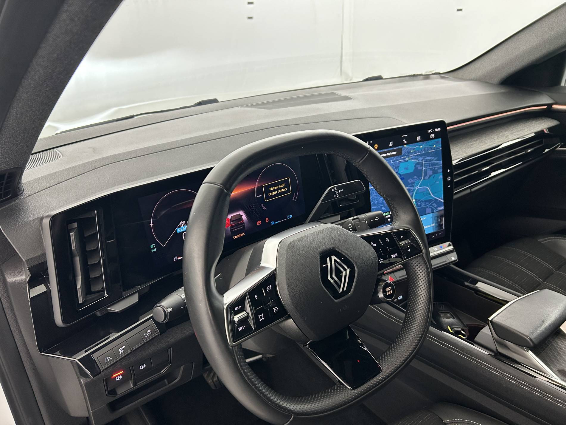 Vente en ligne Renault Austral  E-Tech hybrid 200 au prix de 26 990 €
