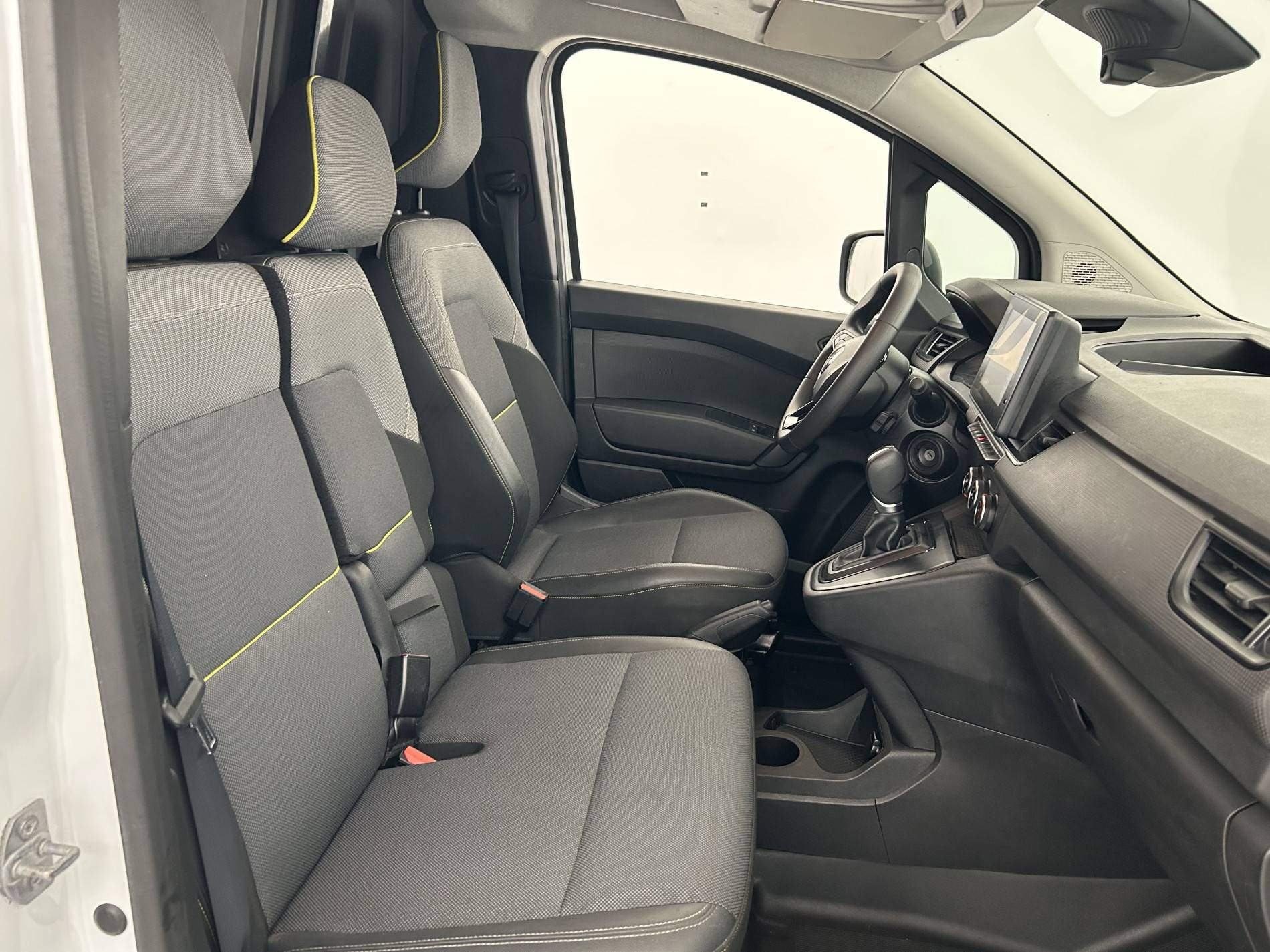Vente en ligne Renault Kangoo Van  BLUE DCI 115 EDC au prix de 18 590 €
