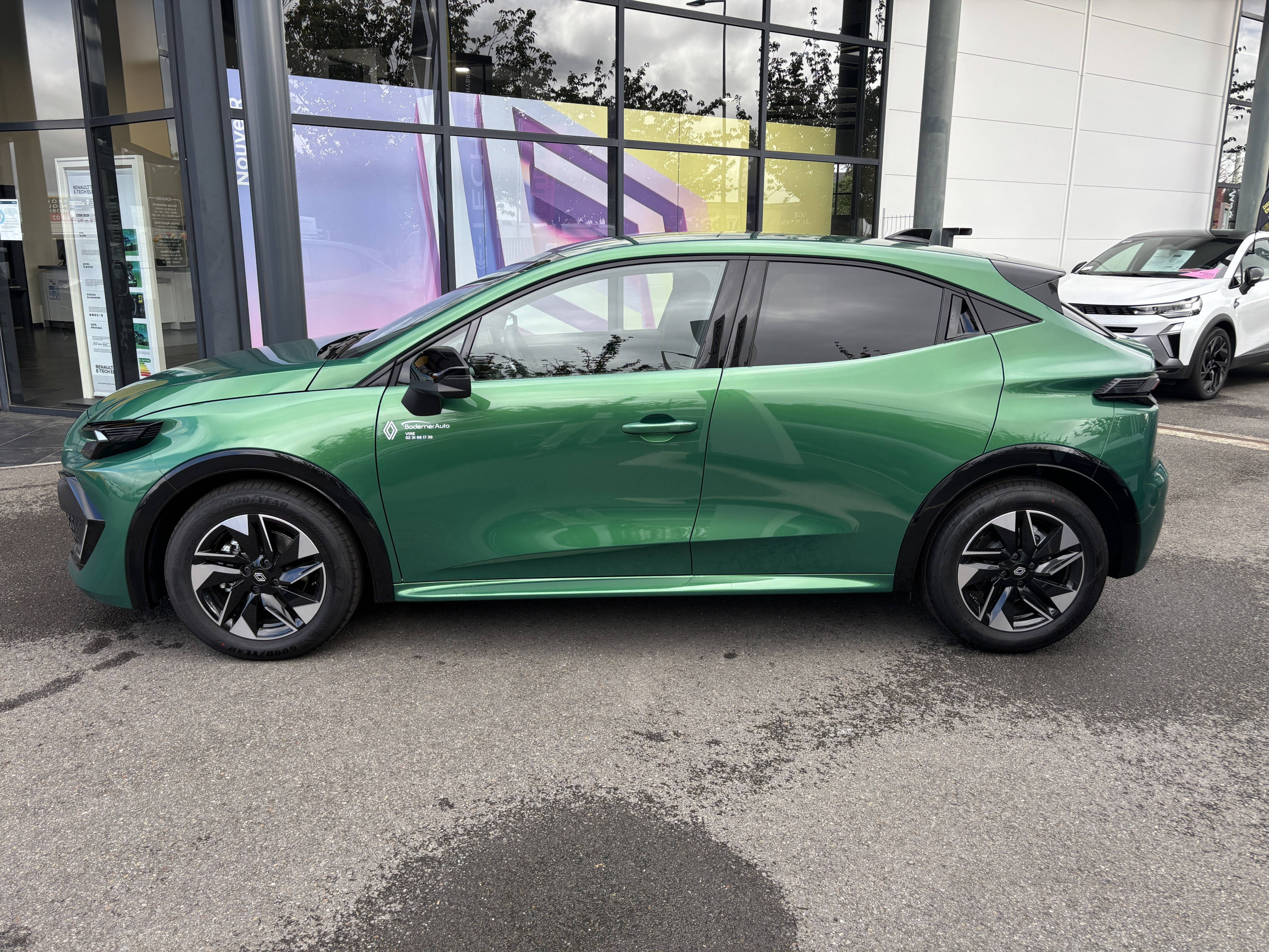 Vente en ligne Renault Clio 6 Clio TCe 115 ch au prix de 22 990 €