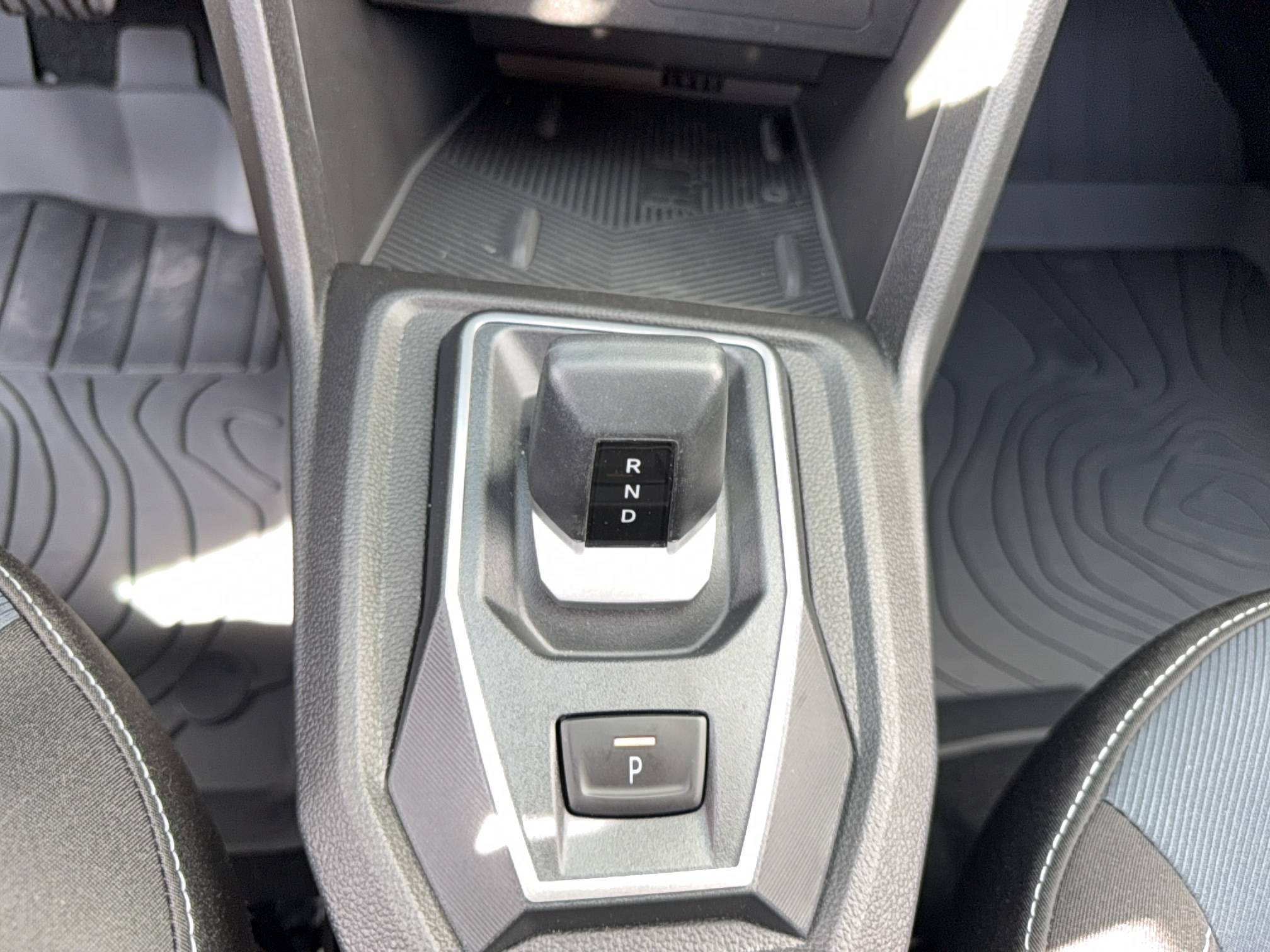 Vente en ligne Dacia Jogger Jogger ECO-G 120 auto 7 pl au prix de 25 300 €