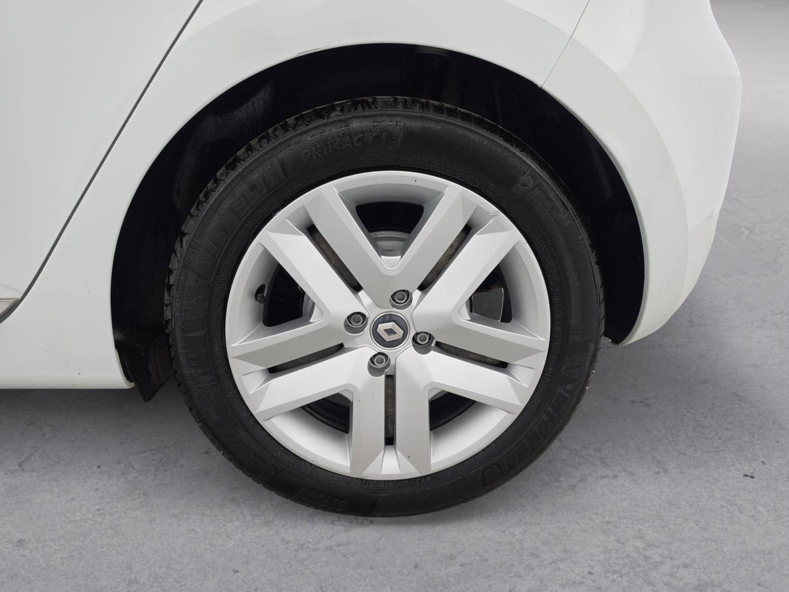 Vente en ligne Renault Clio 5 CLIO SOCIETE E-TECH 140 - 21N au prix de 13 290 €