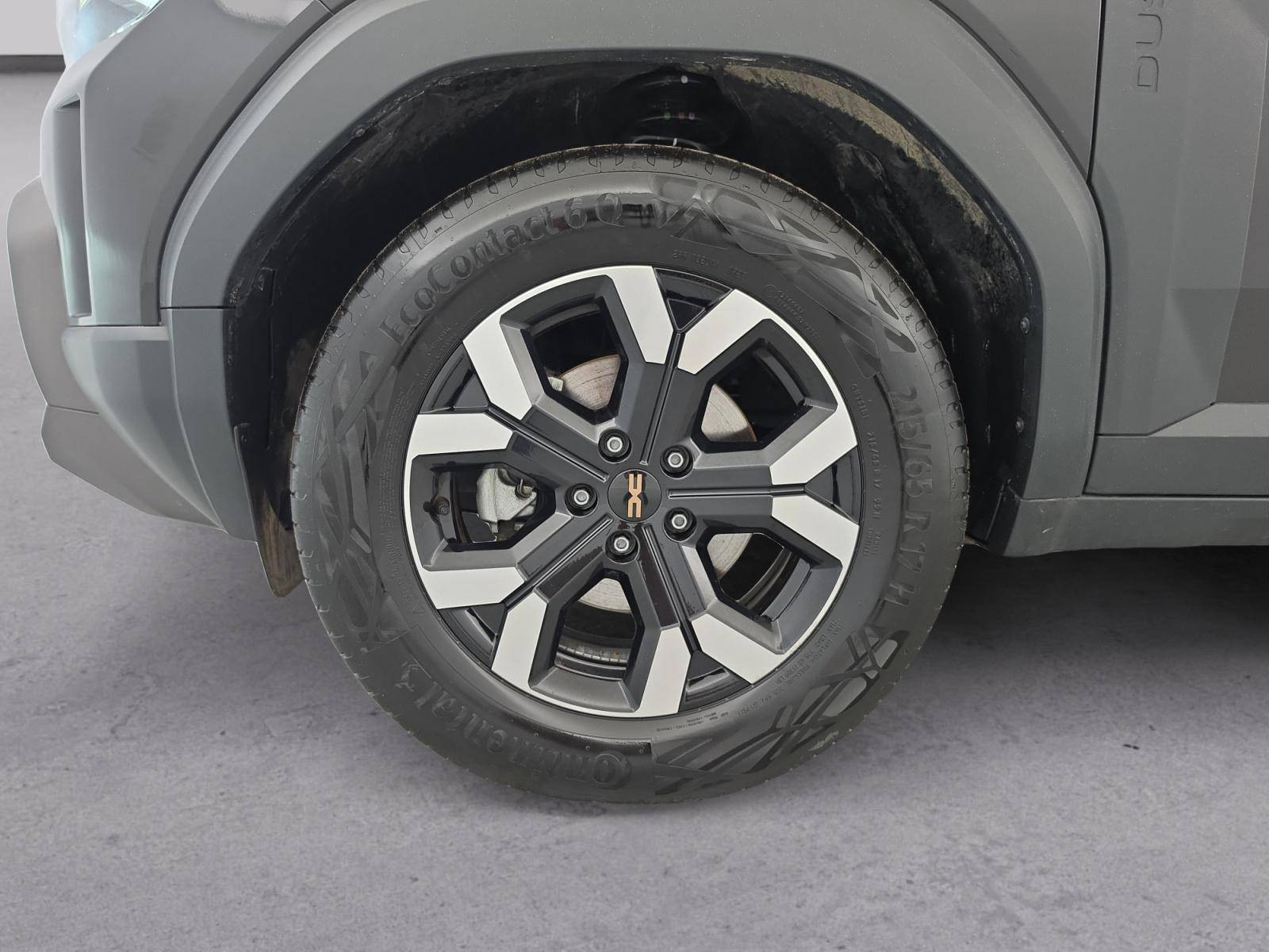 Vente en ligne Dacia Duster  Hybrid 140 au prix de 25 990 €
