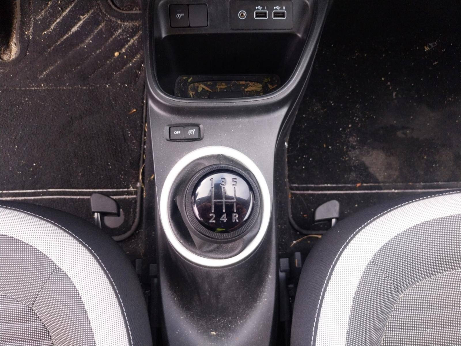 Vente en ligne Renault Twingo 3  SCe 65 au prix de 12 890 €