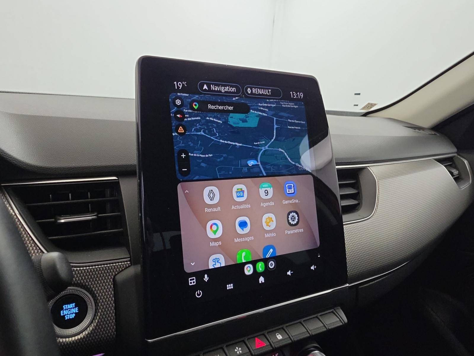 Vente en ligne Renault Arkana  E-Tech hybride 145 - 22 au prix de 17 990 €