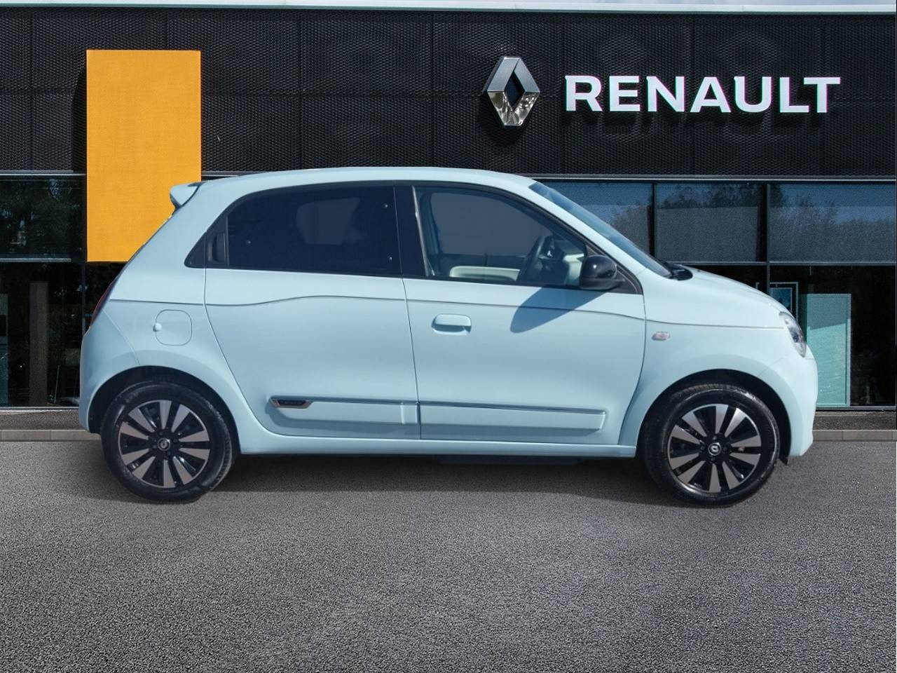 Vente en ligne Renault Twingo Electrique Twingo III E-Tech au prix de 12 990 €