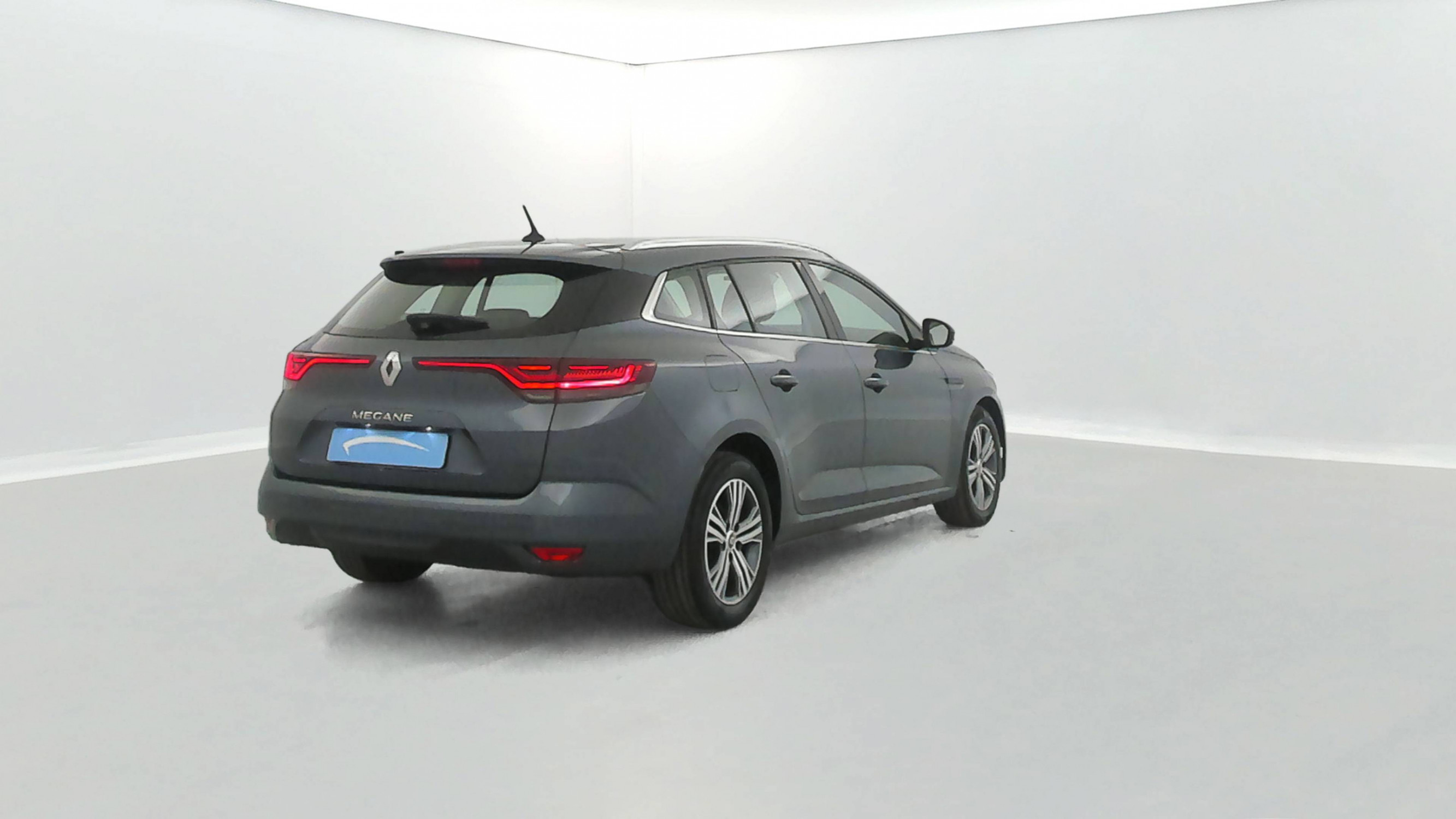 Vente en ligne Renault Megane 4 Estate  TCe 140 au prix de 15 490 €