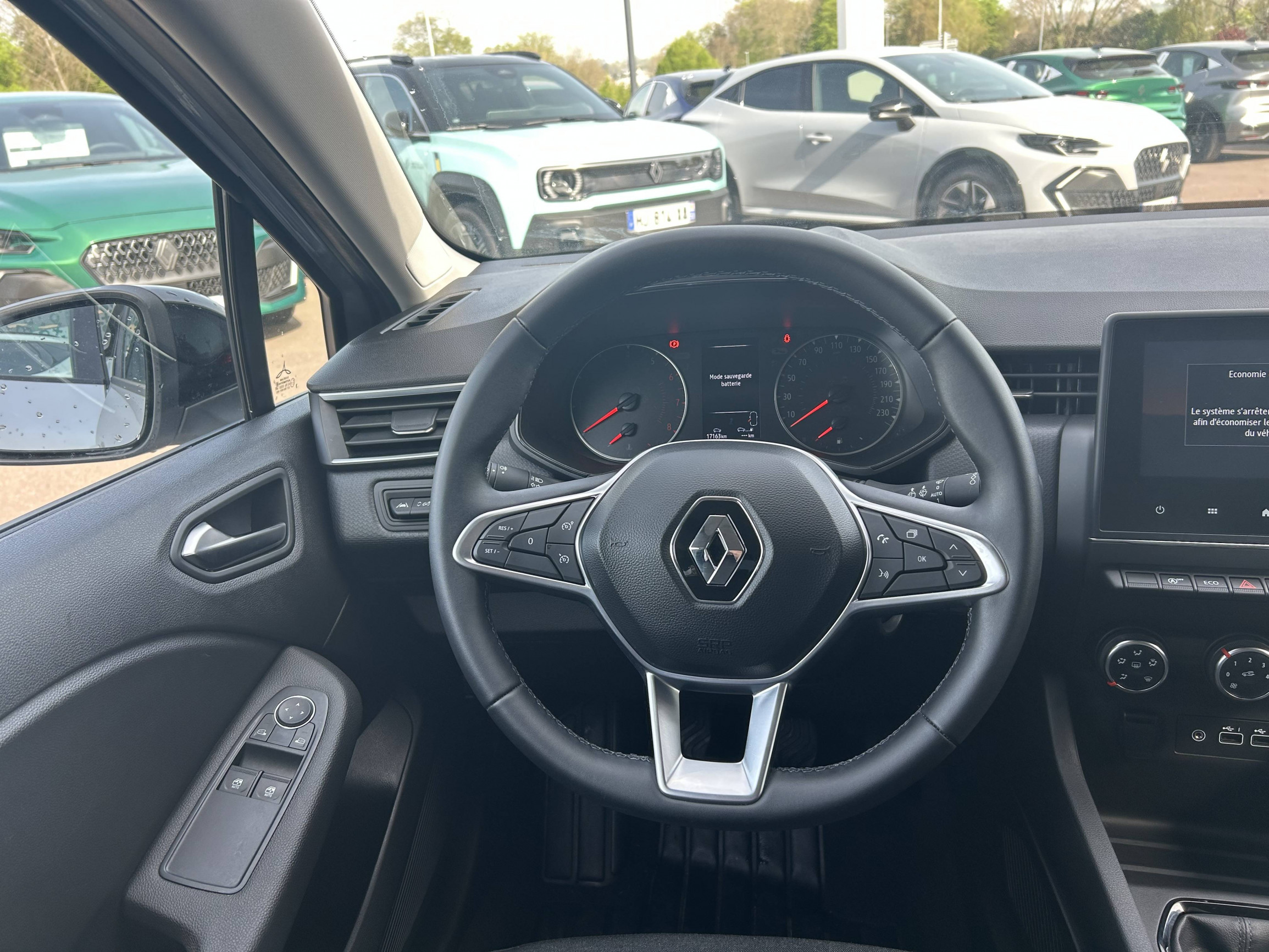 Vente en ligne Renault Clio 5 Clio TCe 90 au prix de 14 490 €