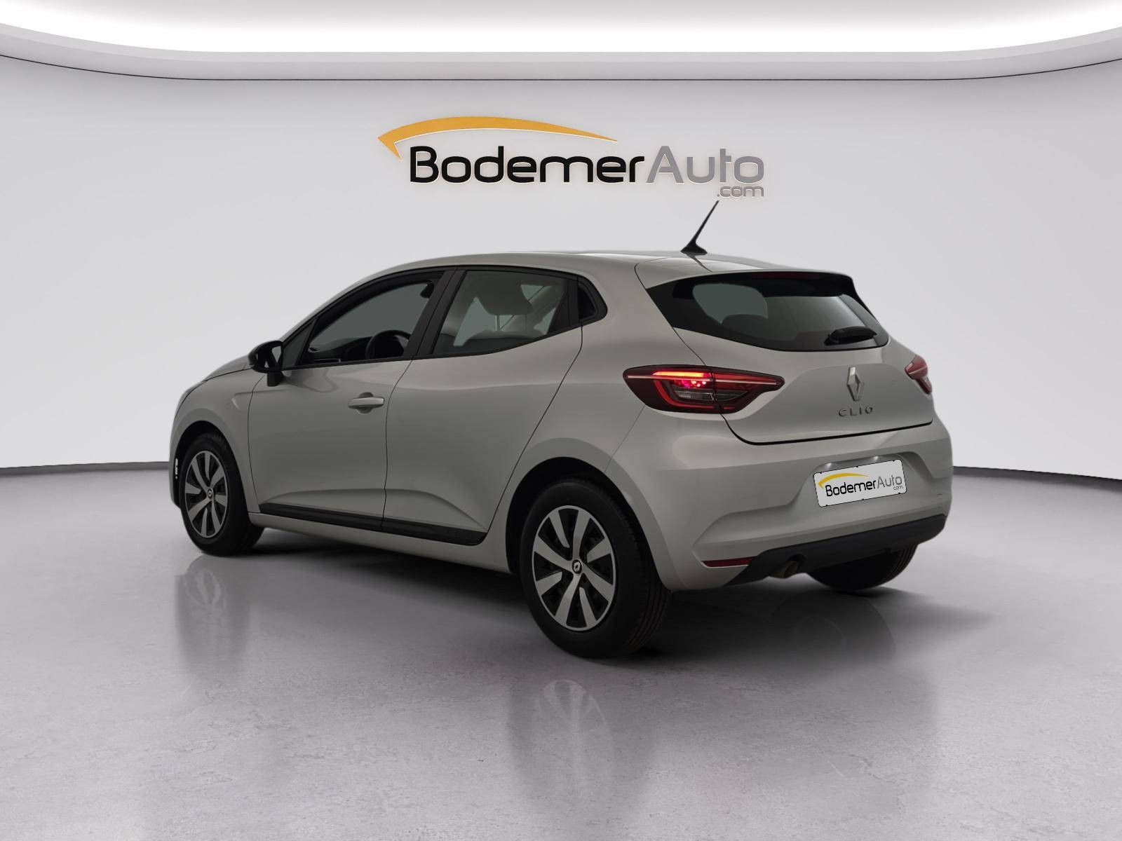 Vente en ligne Renault Clio 5 Clio TCe 90 au prix de 13 690 €