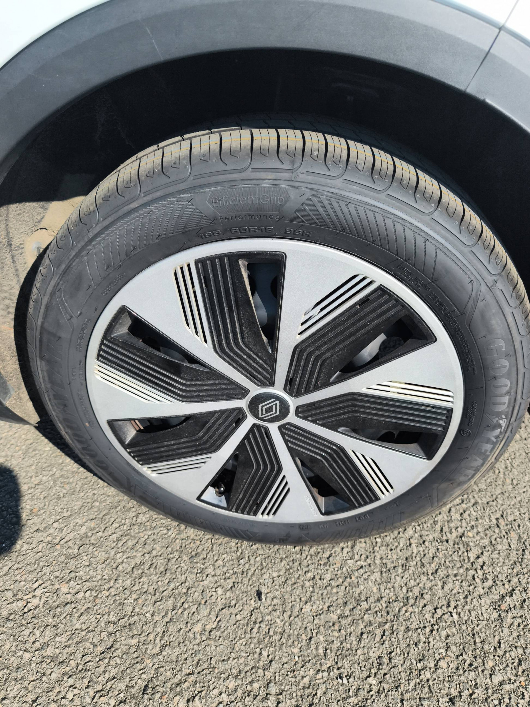 Vente en ligne Renault Megane E-Tech  EV60 130ch optimum charge au prix de 24 990 €
