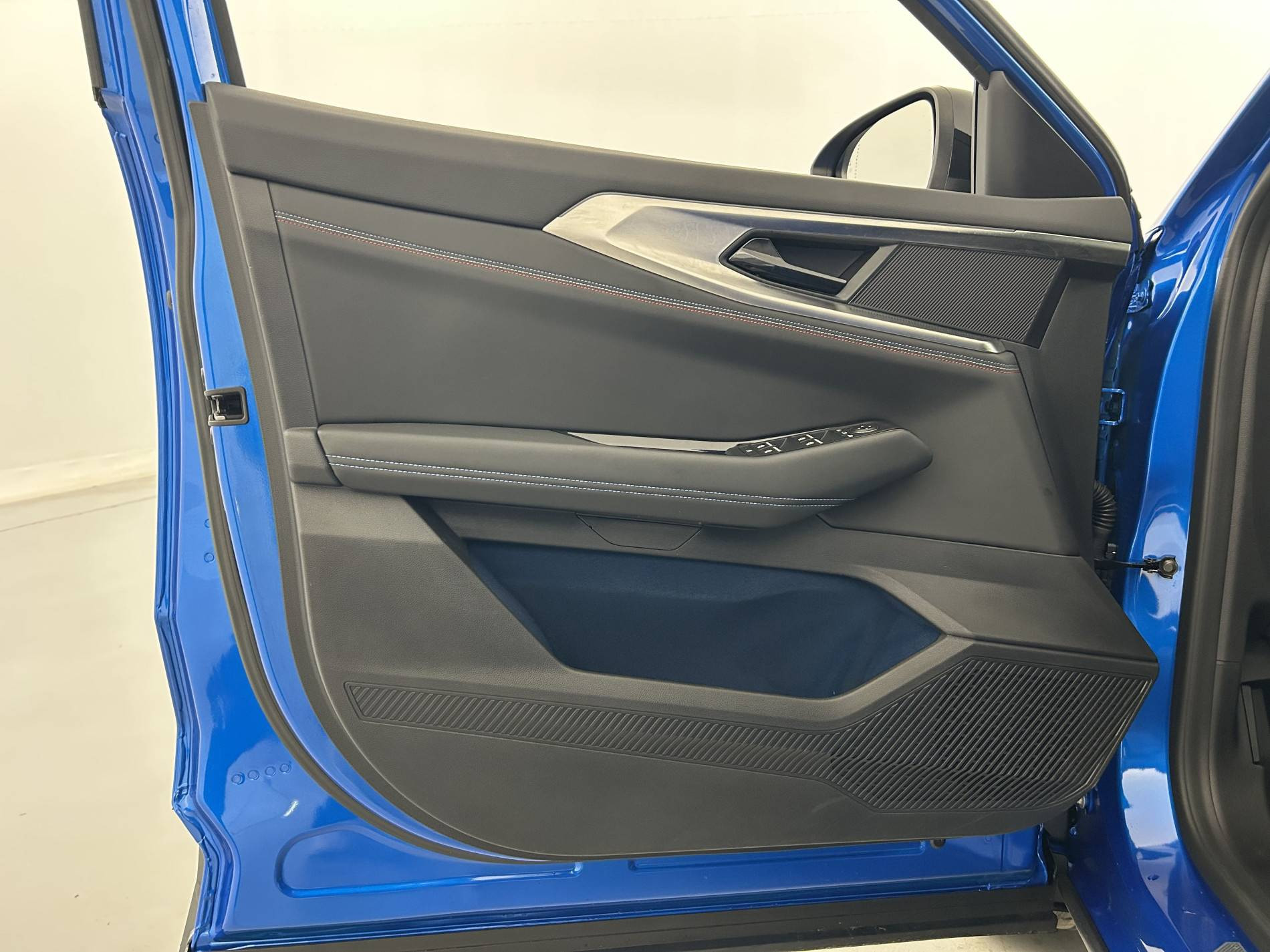 Vente en ligne Renault Rafale  E-Tech full hybrid 200 ch au prix de 40 490 €