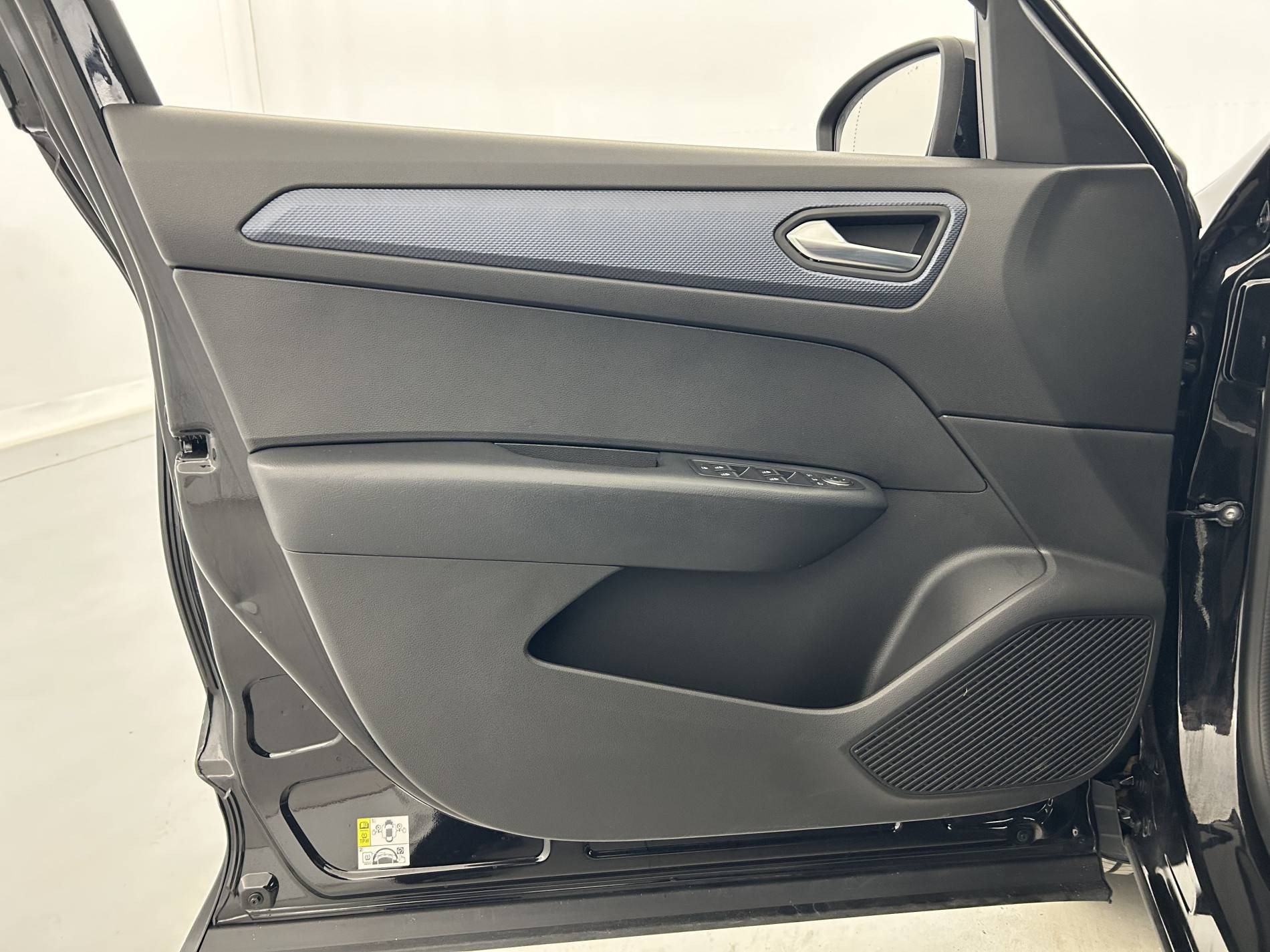 Vente en ligne Renault Arkana  mild hybrid 140 EDC FAP - 22 au prix de 19 990 €