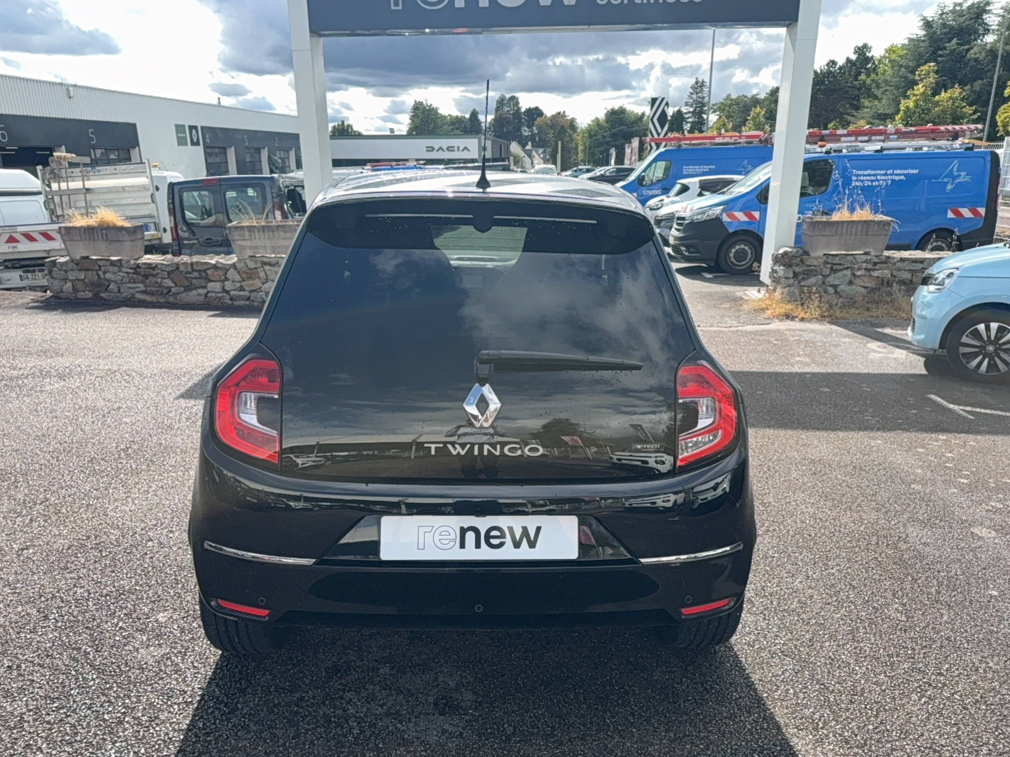 Vente en ligne Renault Twingo Electrique Twingo III E-Tech au prix de 11 590 €