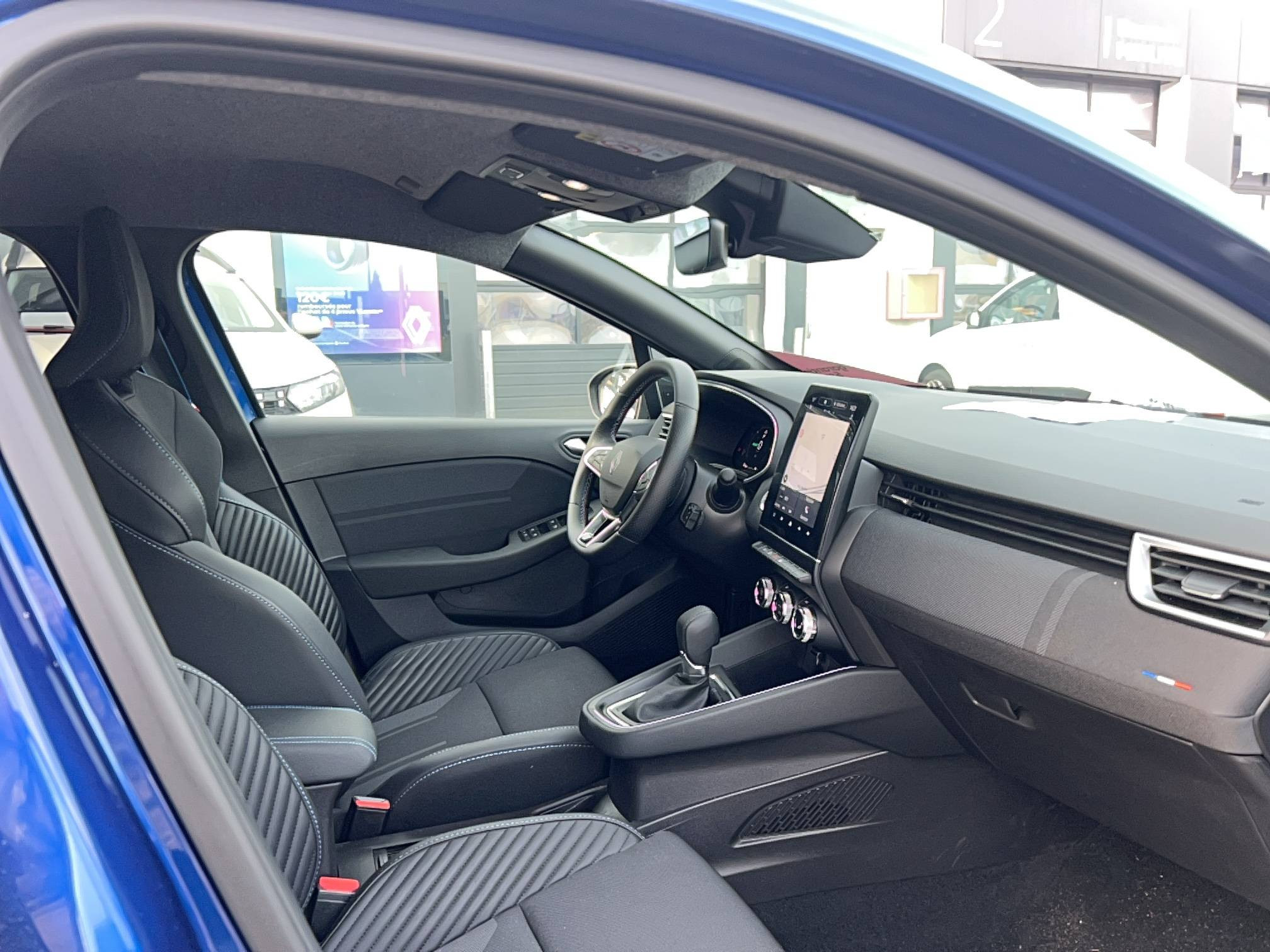 Vente en ligne Renault Clio 5 Clio E-Tech full hybrid 145 ch GSR2 au prix de 22 691 €