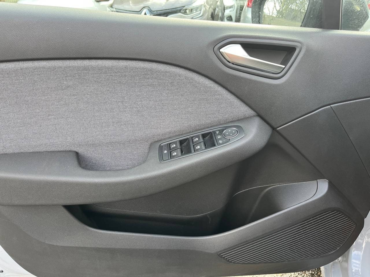 Vente en ligne Renault Clio 5 Clio E-Tech full hybrid 145 ch GSR2 au prix de 21 990 €