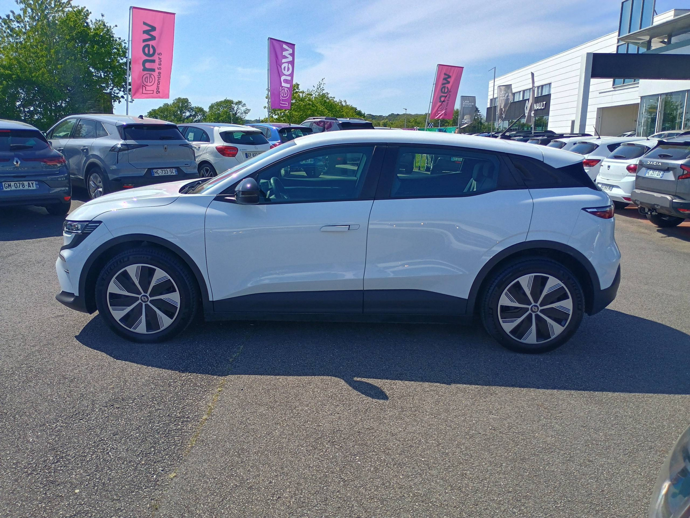Vente en ligne Renault Megane E-Tech  EV60 130ch super charge au prix de 23 190 €