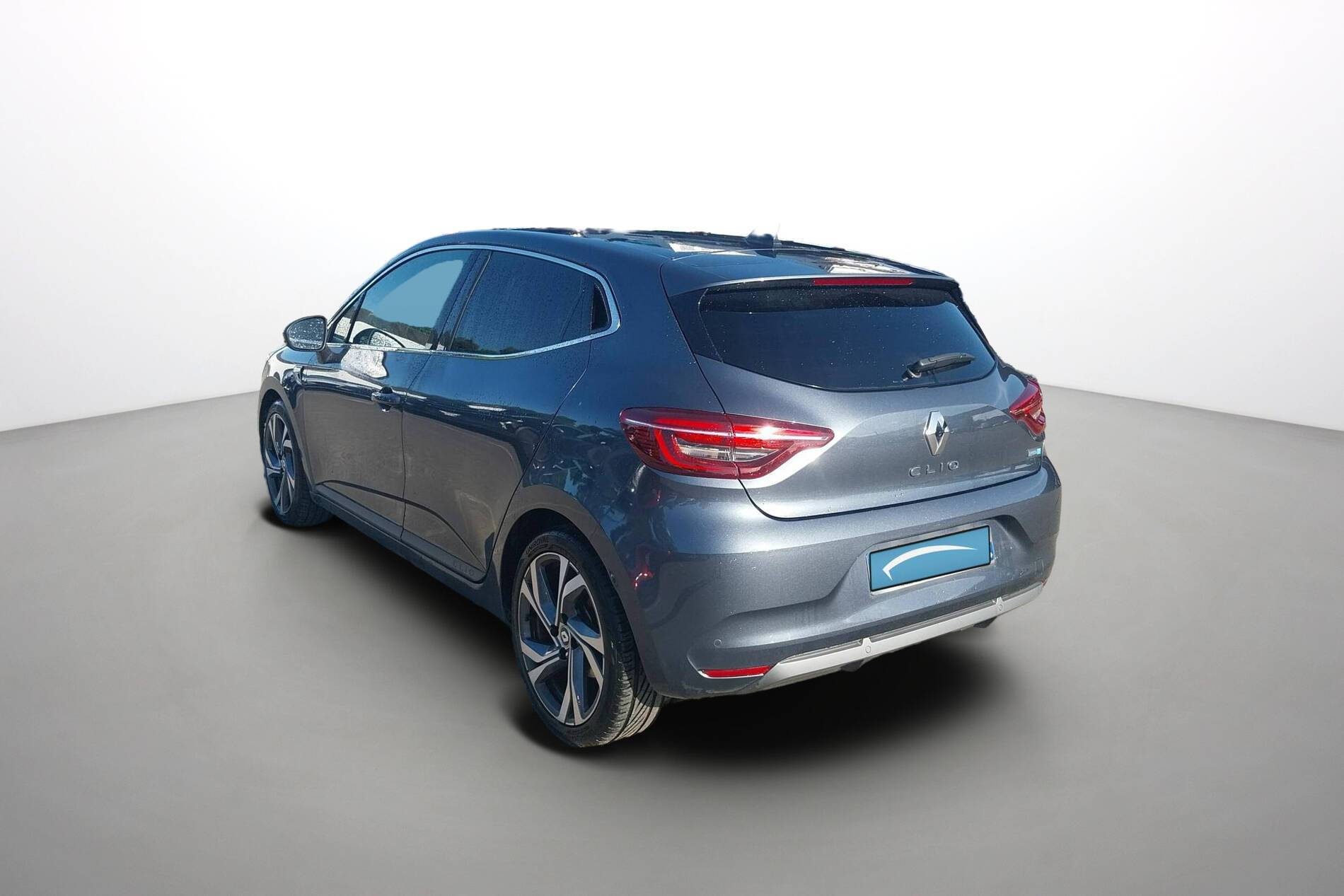 Vente en ligne Renault Clio 5 Clio E-Tech 140 - 21N au prix de 17 990 €
