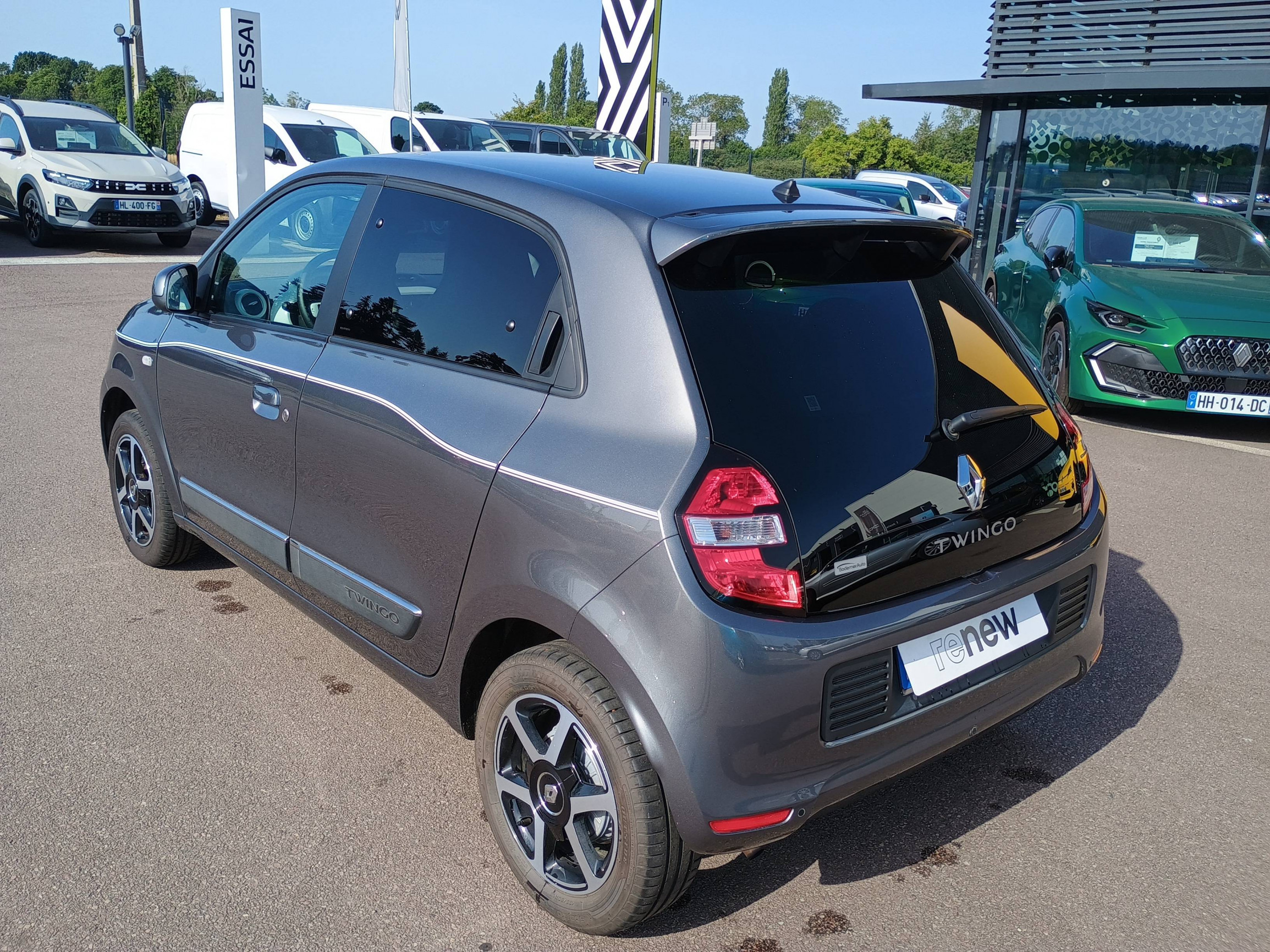Vente en ligne Renault Twingo 3  0.9 TCe 90 Energy E6C au prix de 11 991 €