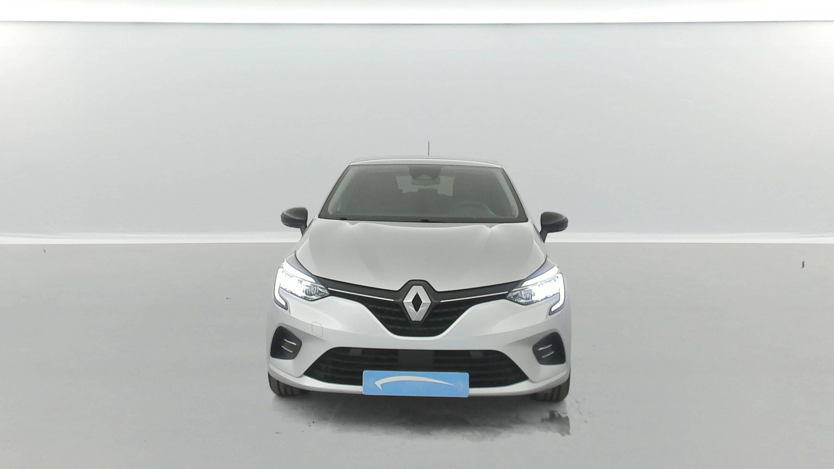 Vente en ligne Renault Clio 5 Clio E-Tech full hybrid 145 au prix de 17 490 €