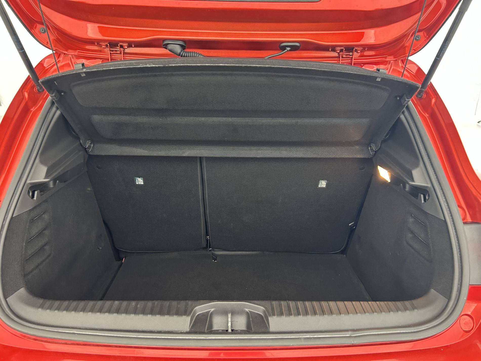 Vente en ligne Renault Clio 5 Clio TCe 90 - 21 au prix de 12 390 €