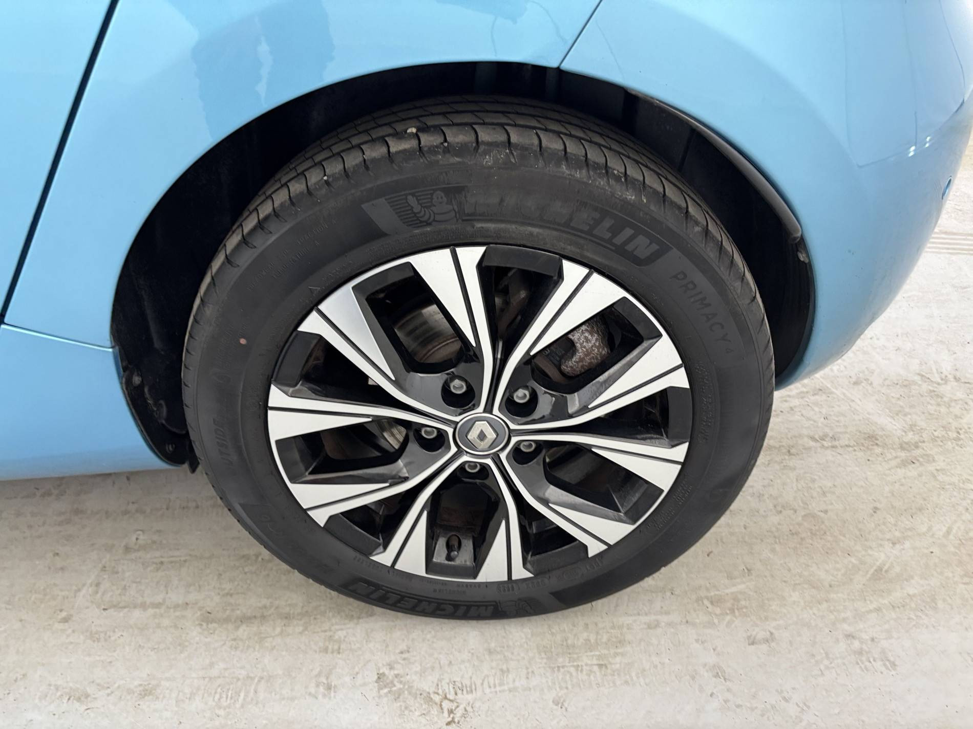 Vente en ligne Renault Zoé Zoe R110 - MY22 au prix de 19 490 €