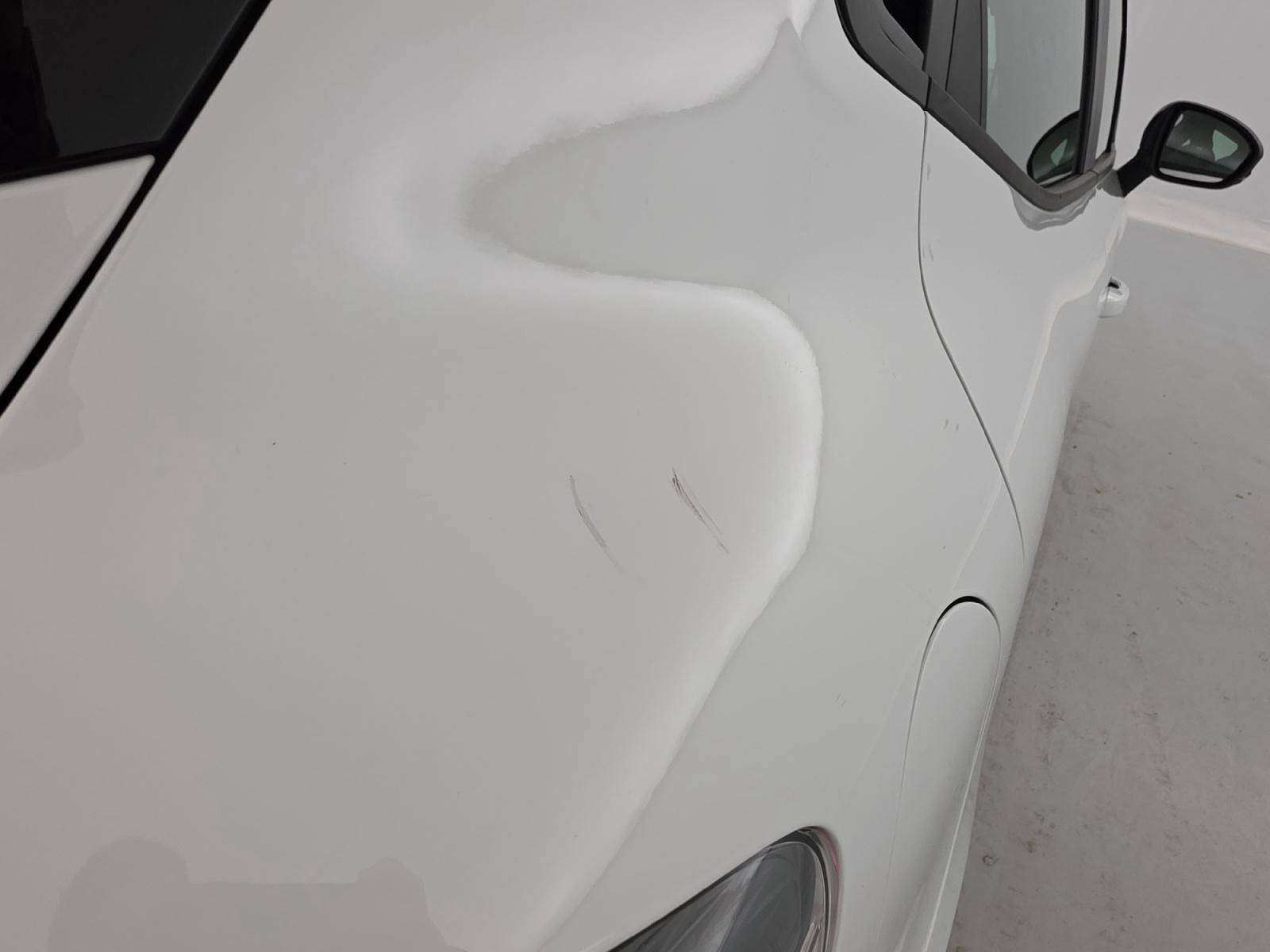 Vente en ligne Renault Clio 5 Clio Eco-G 100 ch GSR2 au prix de 14 991 €