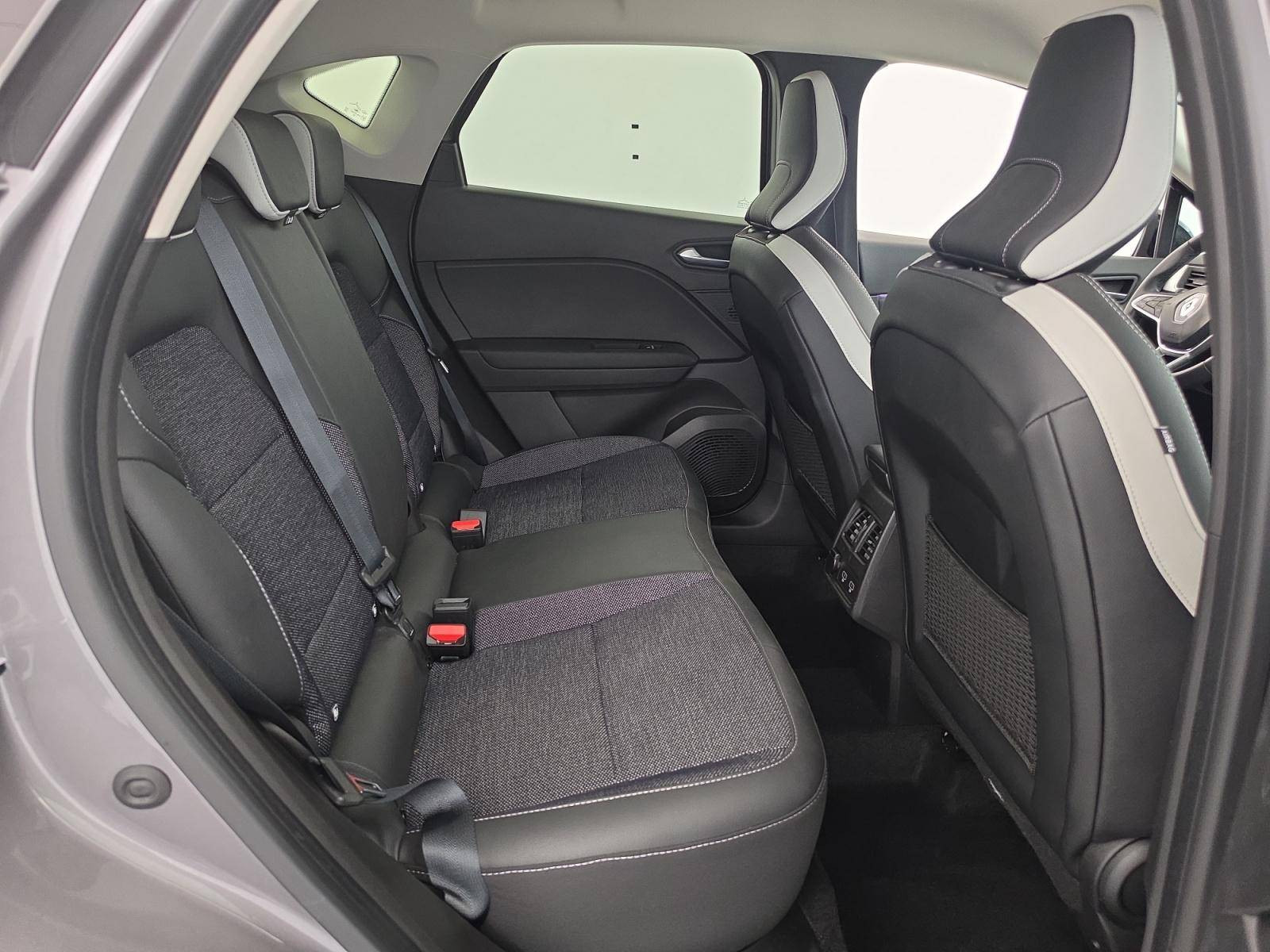 Vente en ligne Renault Captur  mild hybrid 140 au prix de 19 990 €