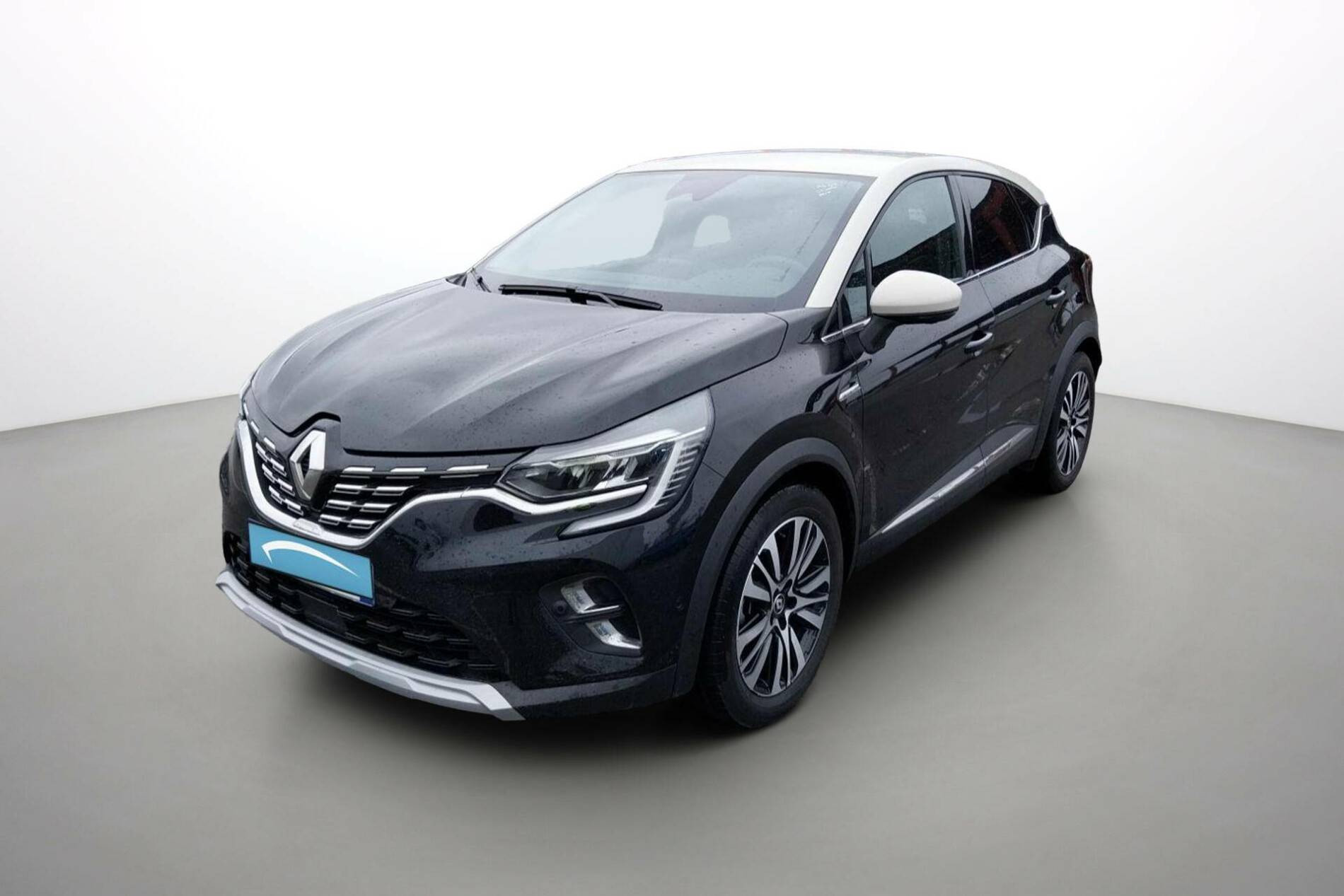 Renault Captur  E-Tech full hybrid 145 occasion de 2023 en vente à Brest