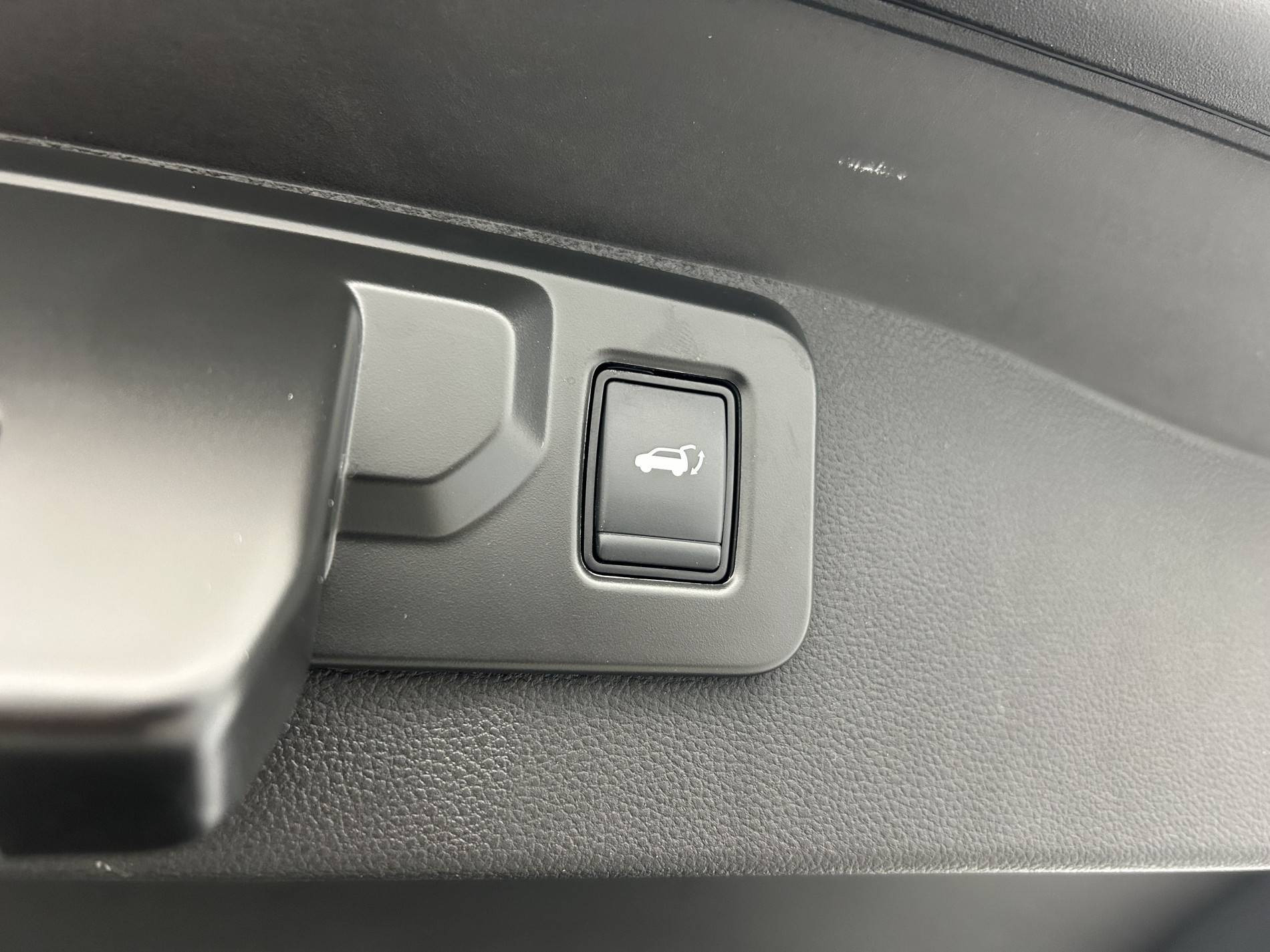 Vente en ligne Renault Austral  E-Tech full hybrid 200 GSR2 au prix de 35 990 €