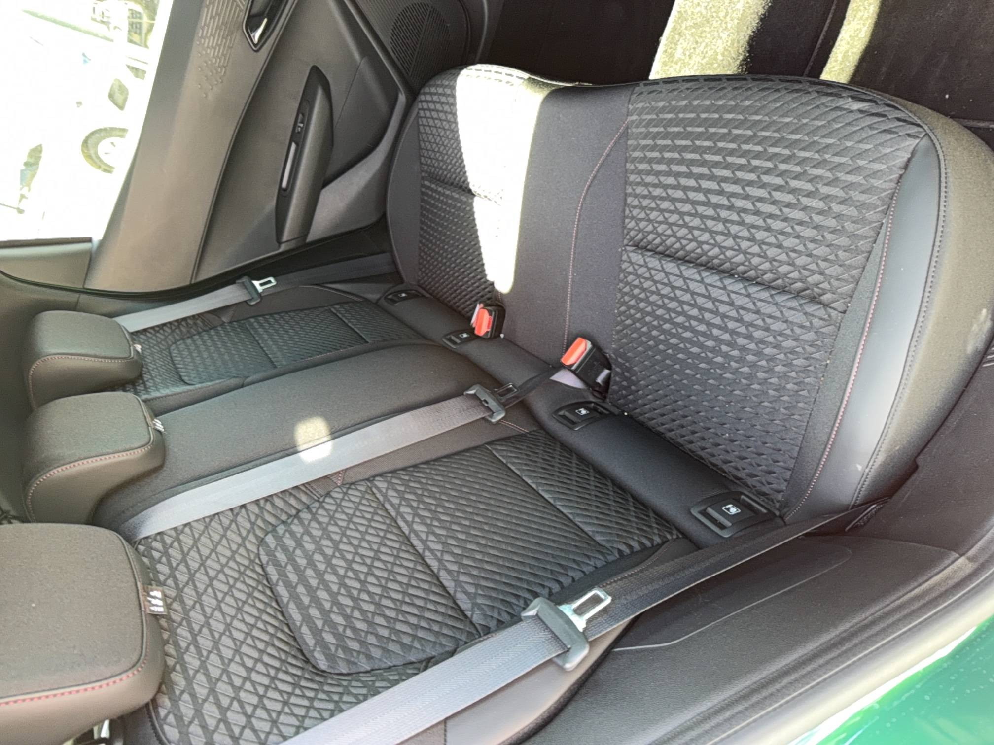 Vente en ligne Renault Clio 6 Clio E-Tech full hybrid 160 ch au prix de 25 500 €