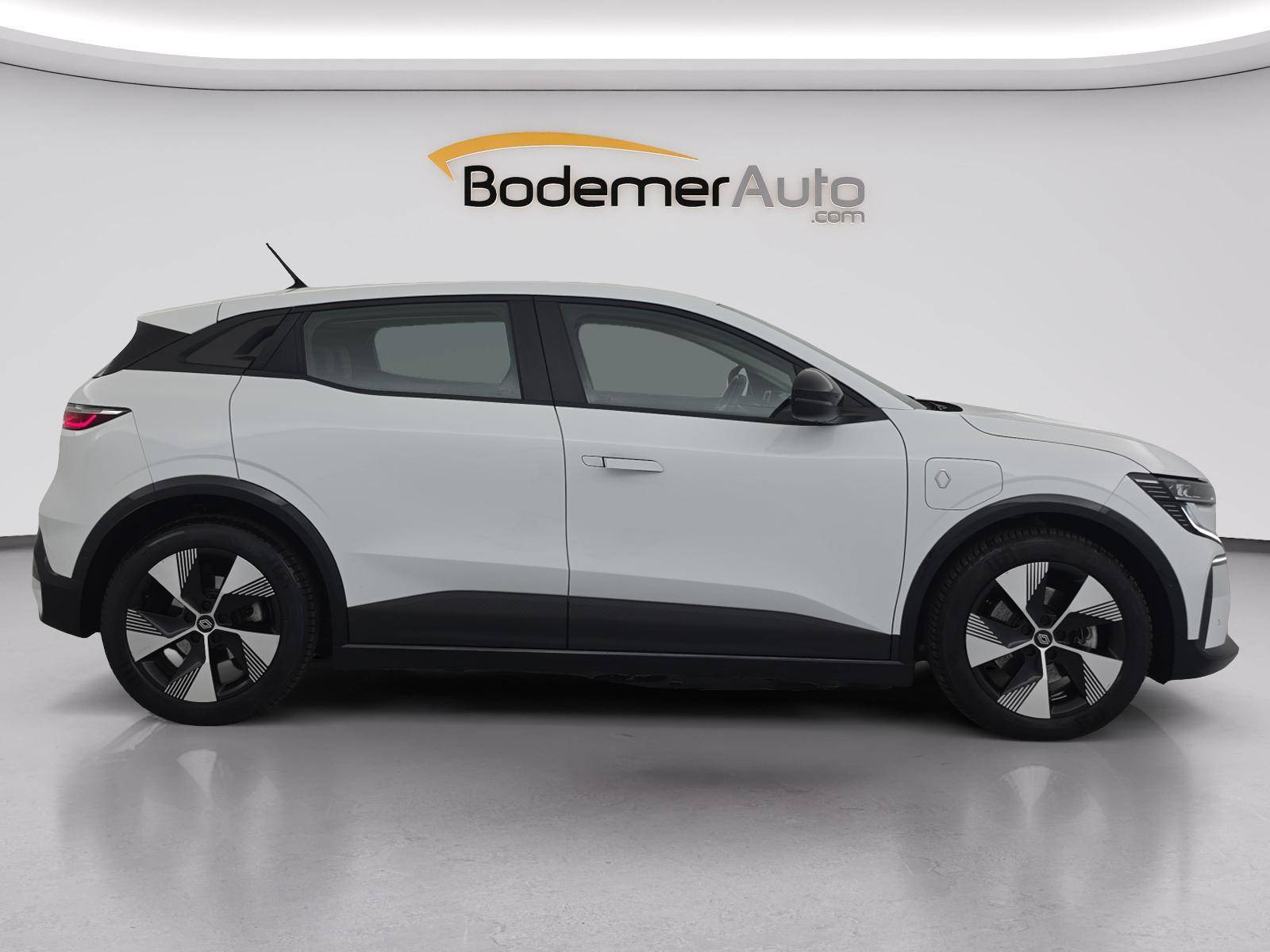 Vente en ligne Renault Megane E-Tech  EV40 130ch standard charge au prix de 20 990 €