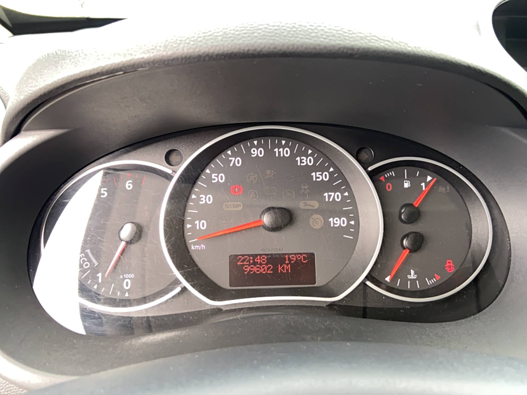 Vente en ligne Renault Kangoo Express  GRAND VOLUME BLUE DCI 115 au prix de 12 000 €